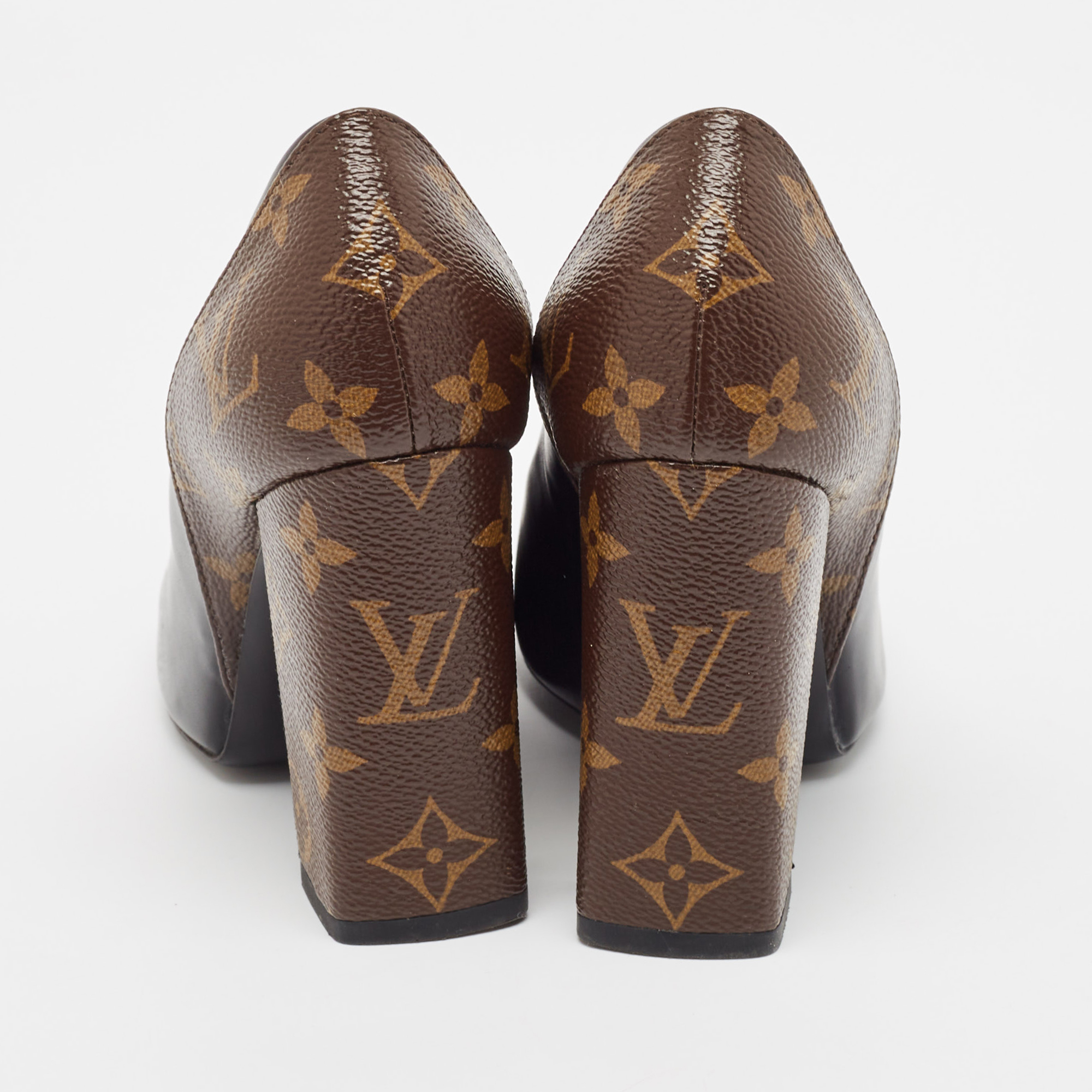 Louis Vuitton Black/Brown Leather And Monogram Canvas Pointed Toe Pumps Size 35.5