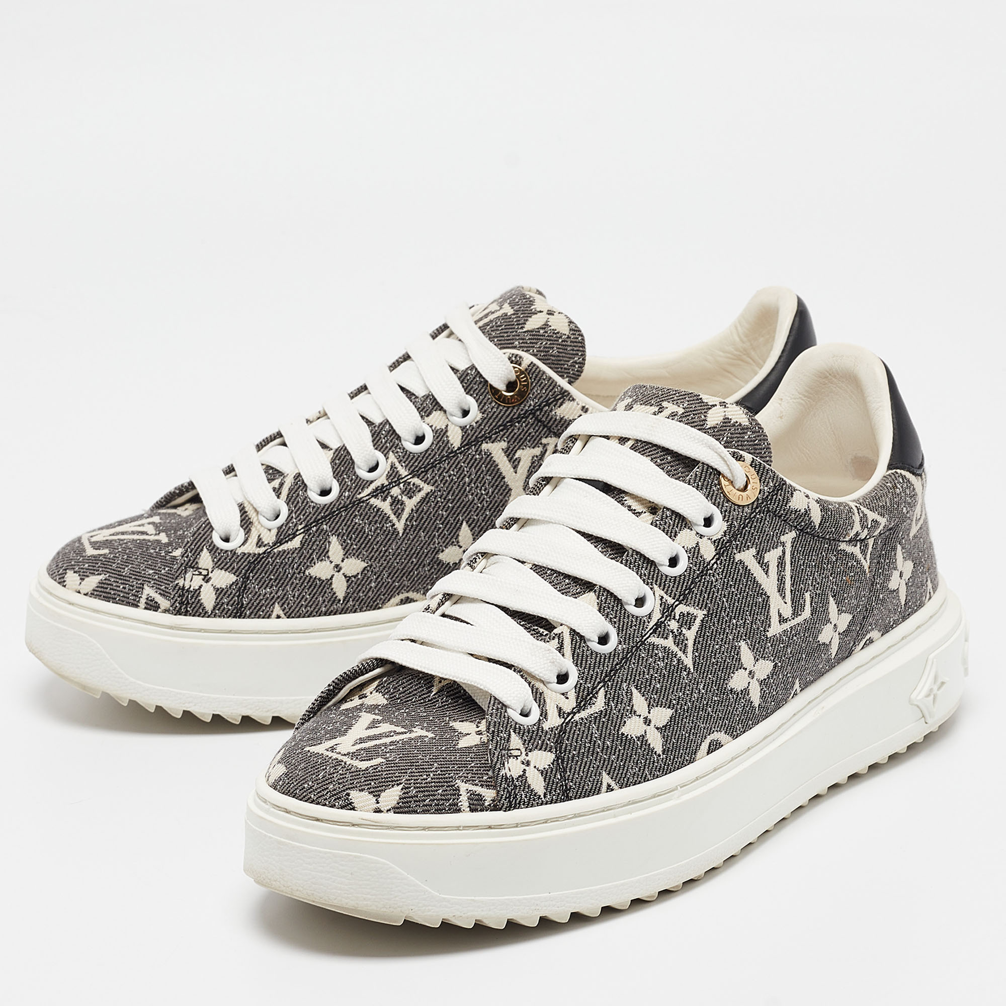 Louis Vuitton Two Tone Monogram Canvas Time Out Sneakers Size 37