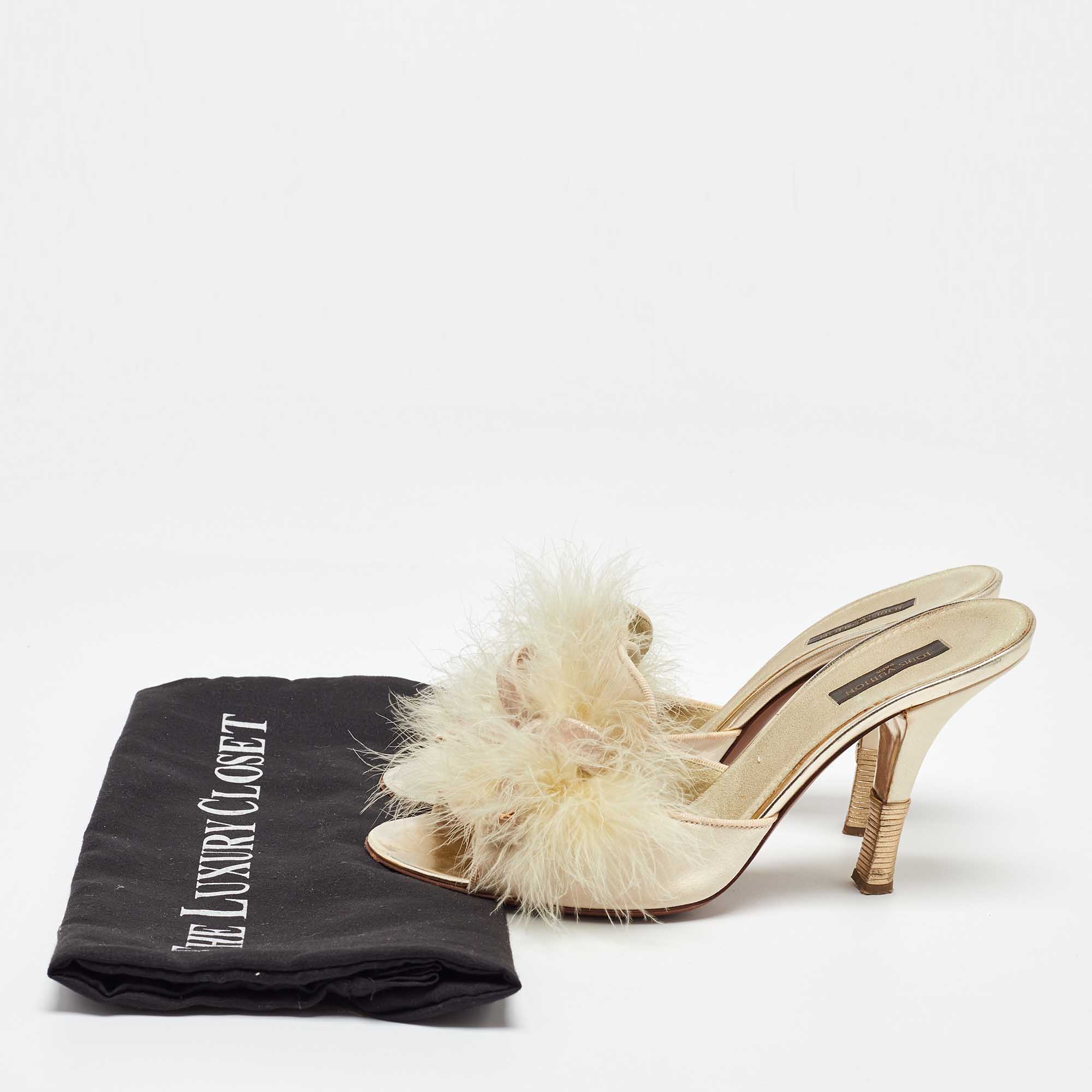 Louis Vuitton Cream Satin And Ostrich Feather Bow Slide Sandals Size 38