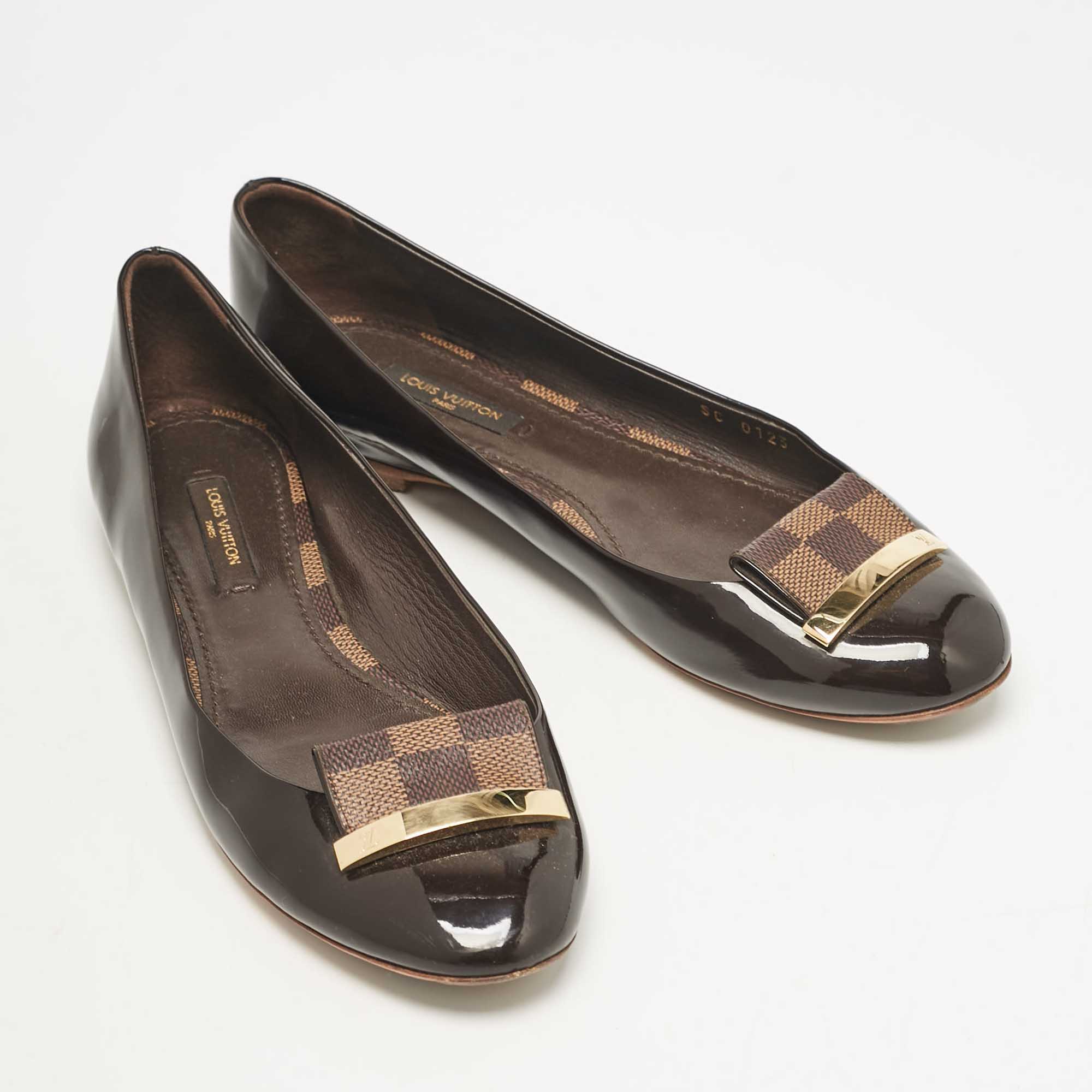 Louis Vuitton Brown Patent Leather Ballet Flats Size 37