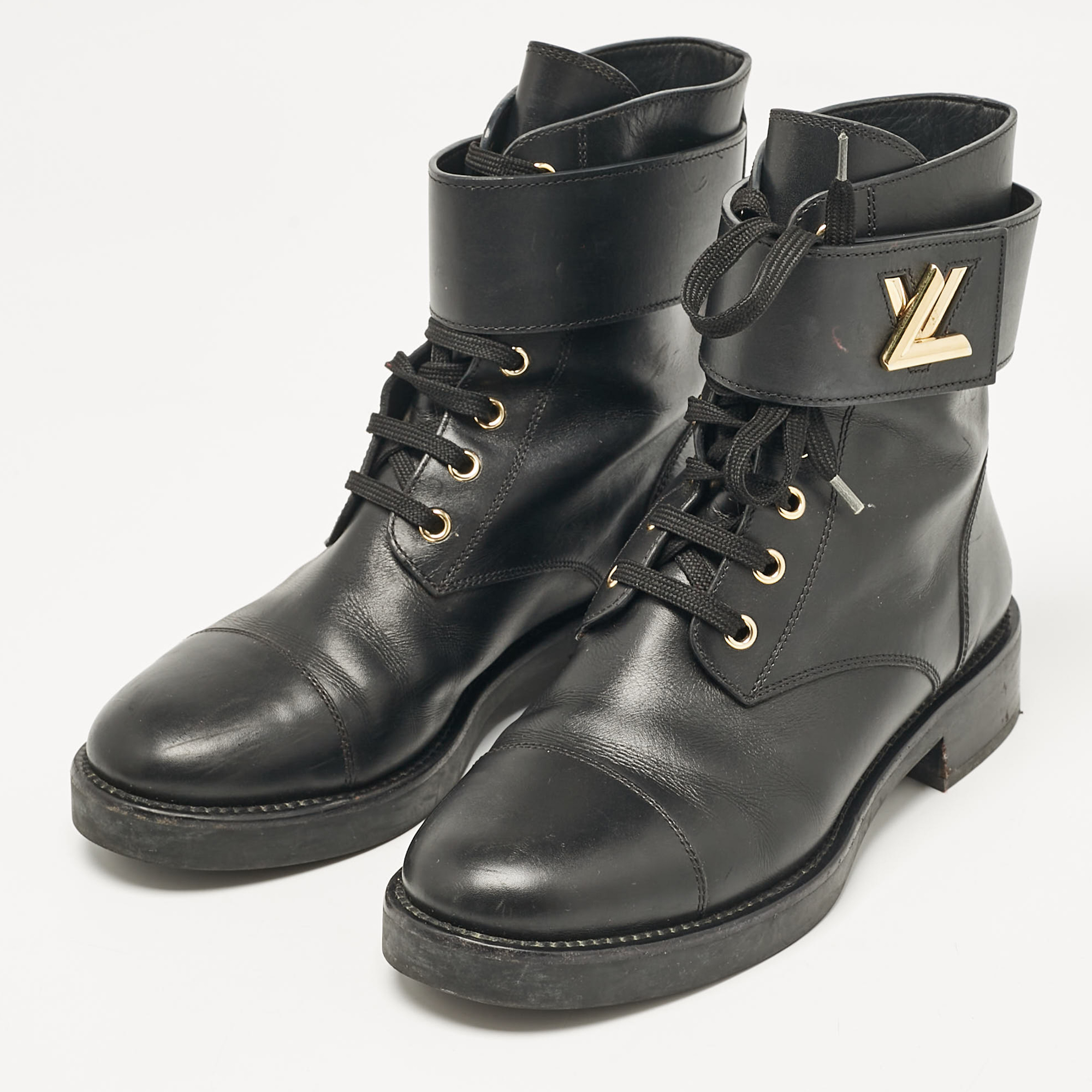 Louis Vuitton Black Leather Wonderland Flat Ranger Ankle Length Boots Size 38