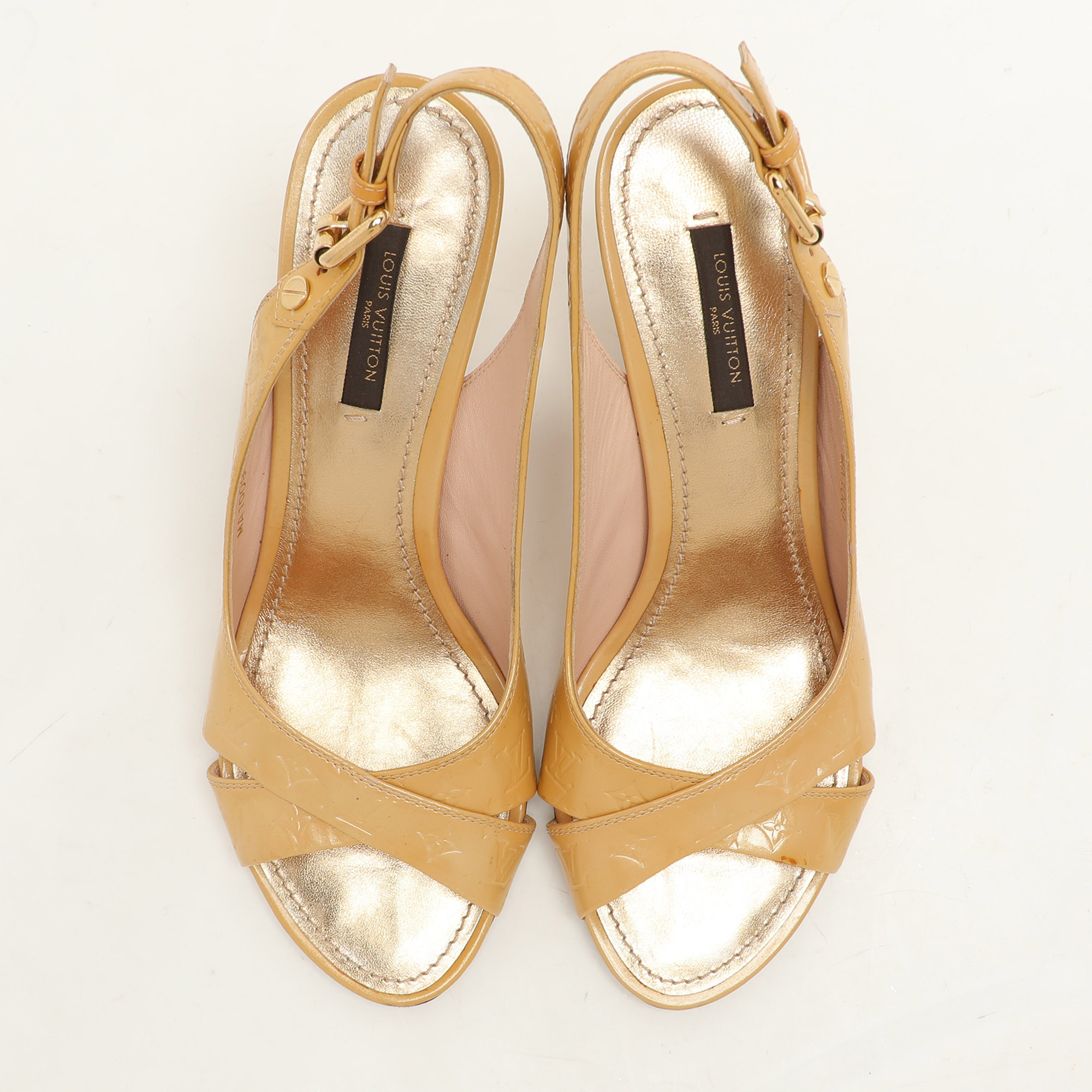 Louis Vuitton Beige Monogram Vernis Patent Slingback Sandals Size 37