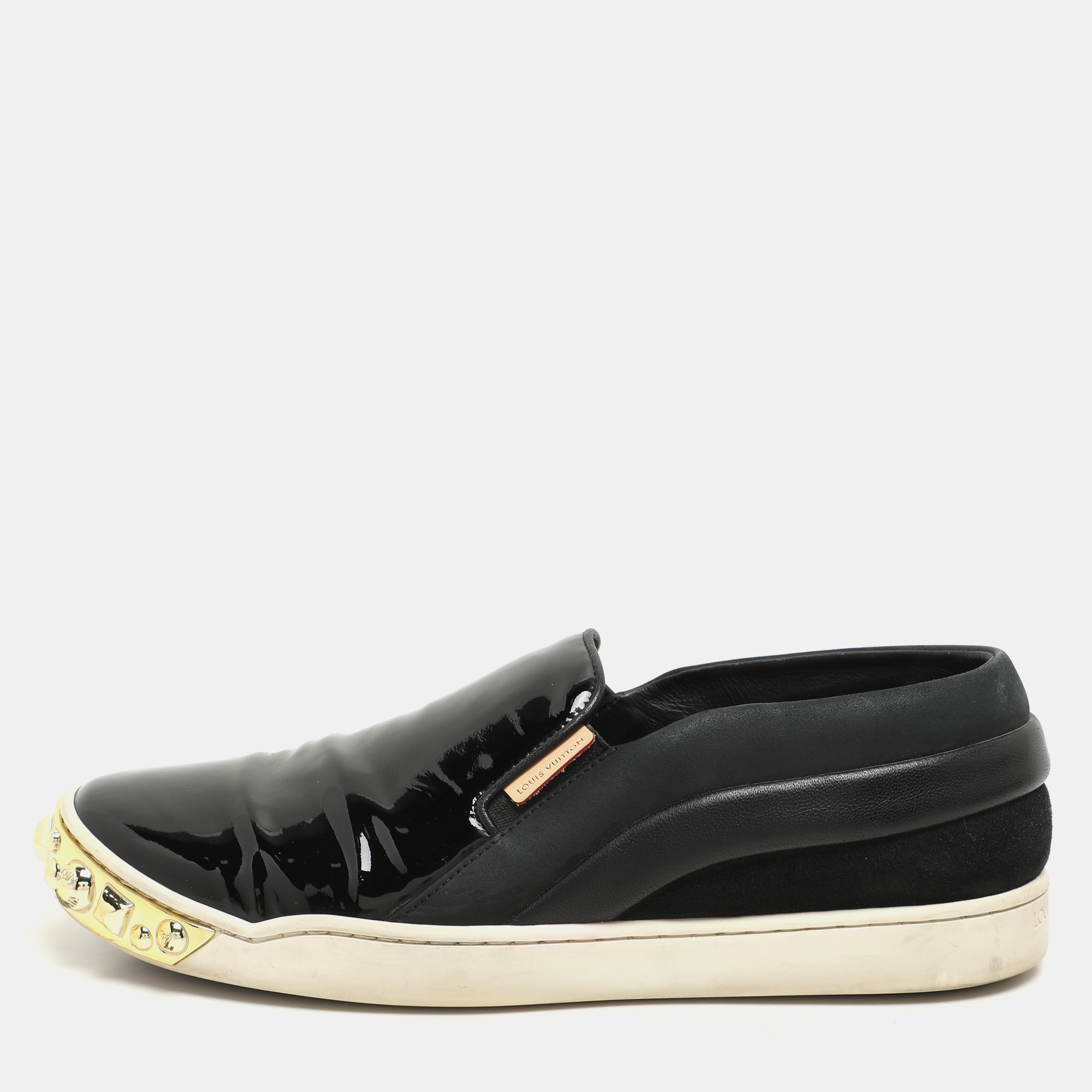 Louis Vuitton Black Suede, Patent and Leather Studded Tempo Slip-On Sneakers Size 36.5
Louis Vuitton Black Suede, Patent and Leather Studded Tempo Slip-On Sneakers Size 36.5