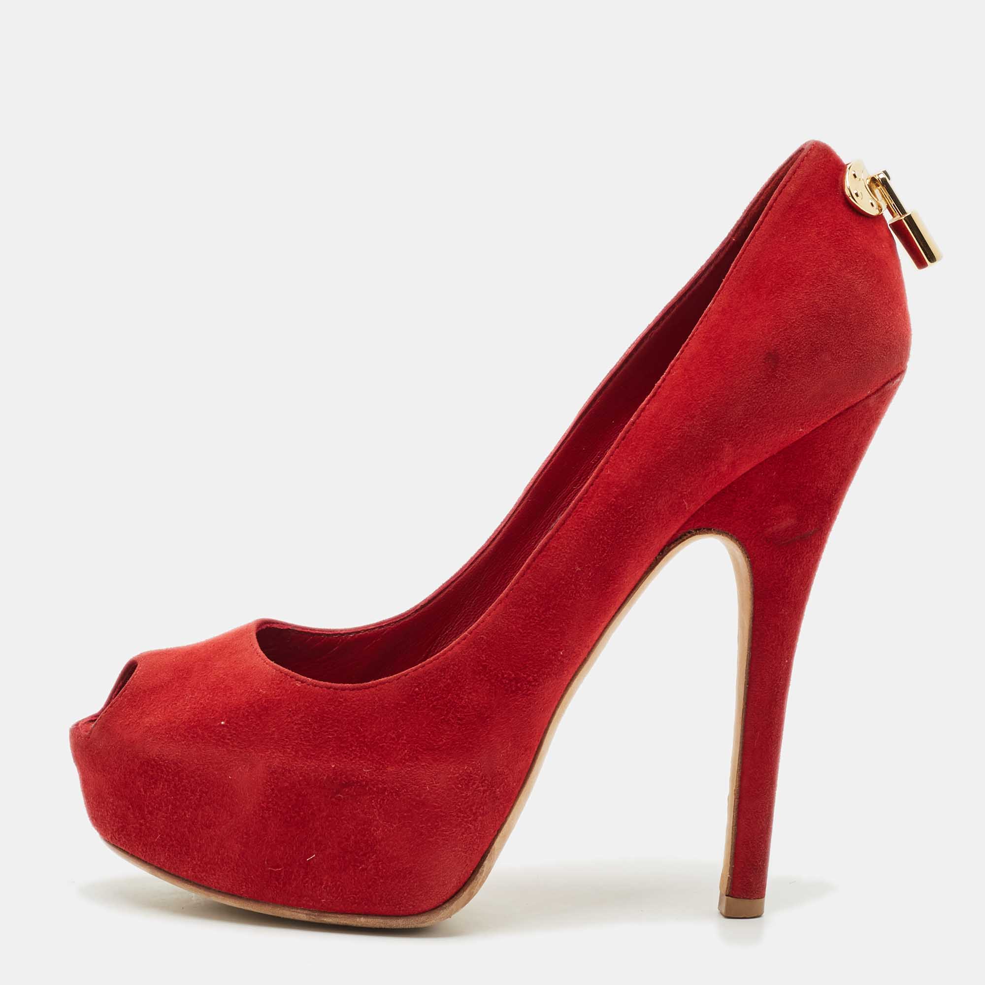 Louis Vuitton Red Suede Oh Really! Platform Peep Toe Pumps Size
Louis Vuitton Red Suede Oh Really! Platform Peep Toe Pumps Size