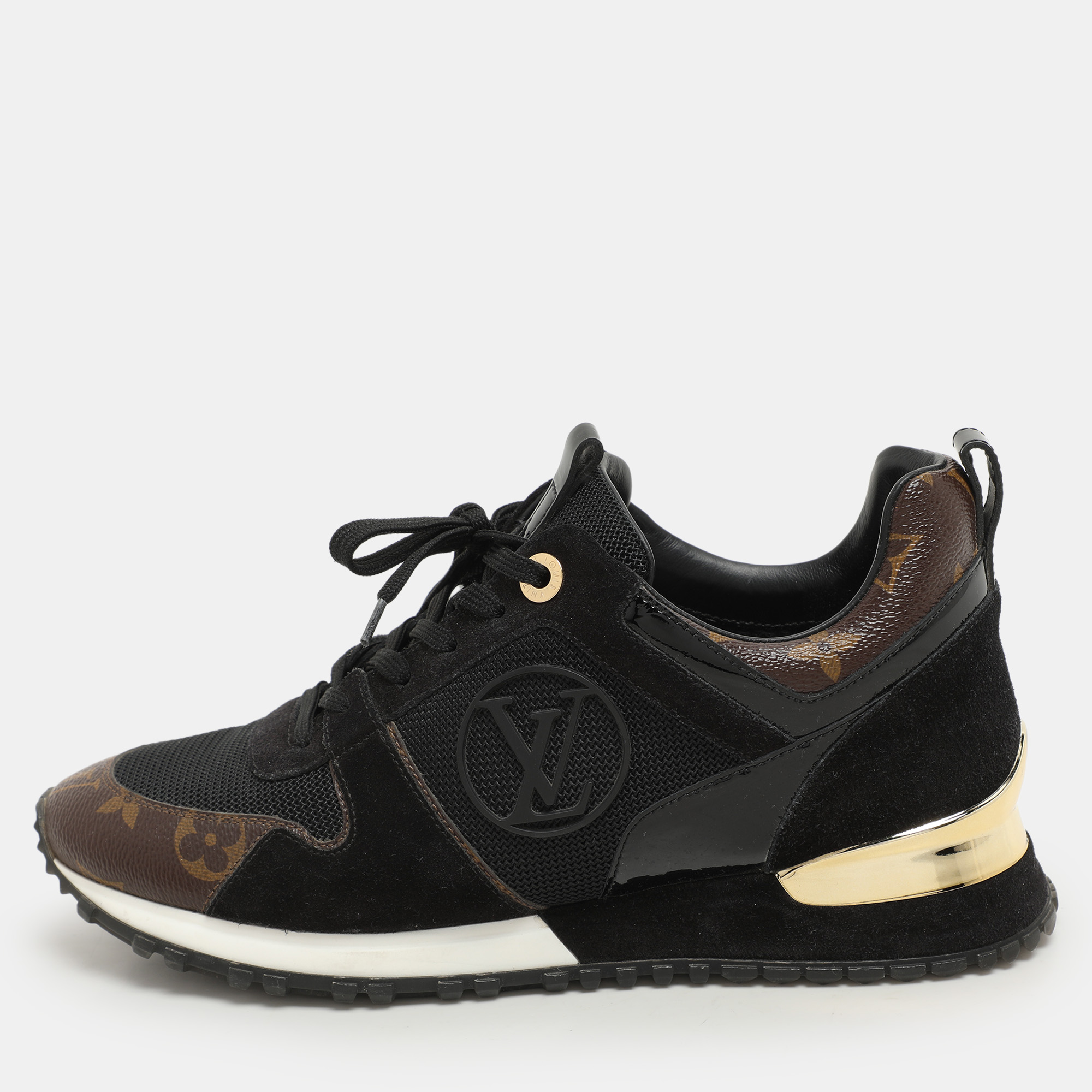 Louis Vuitton Black/Brown Monogram Canvas, Suede and Mesh Run Away Low Top Sneakers Size
Louis Vuitton Black/Brown Monogram Canvas, Suede and Mesh Run Away Low Top Sneakers Size