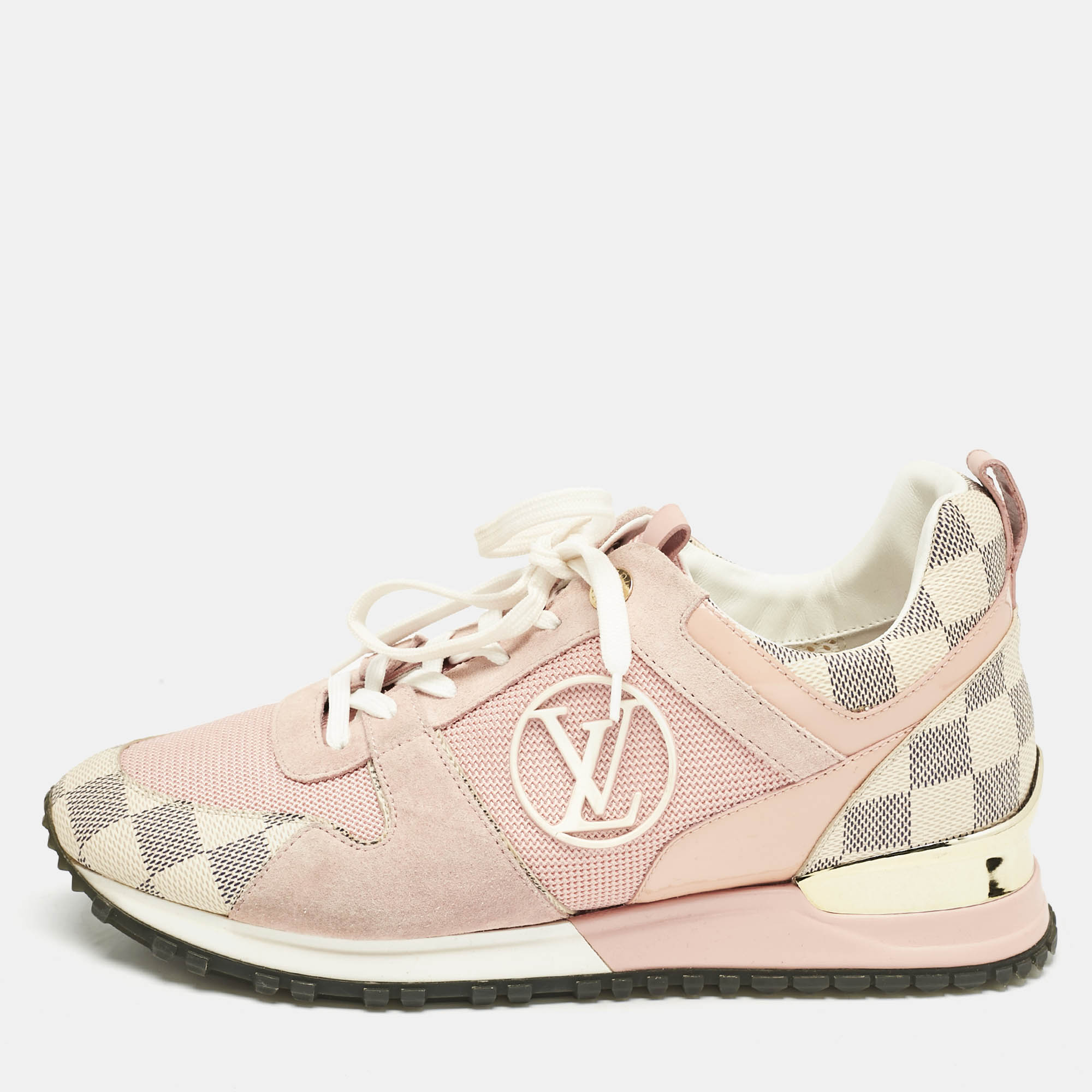 Louis Vuitton Peach Pink/White Suede, Mesh and Damier Azur Canvas Run Away Sneakers Size
Louis Vuitton Peach Pink/White Suede, Mesh and Damier Azur Canvas Run Away Sneakers Size