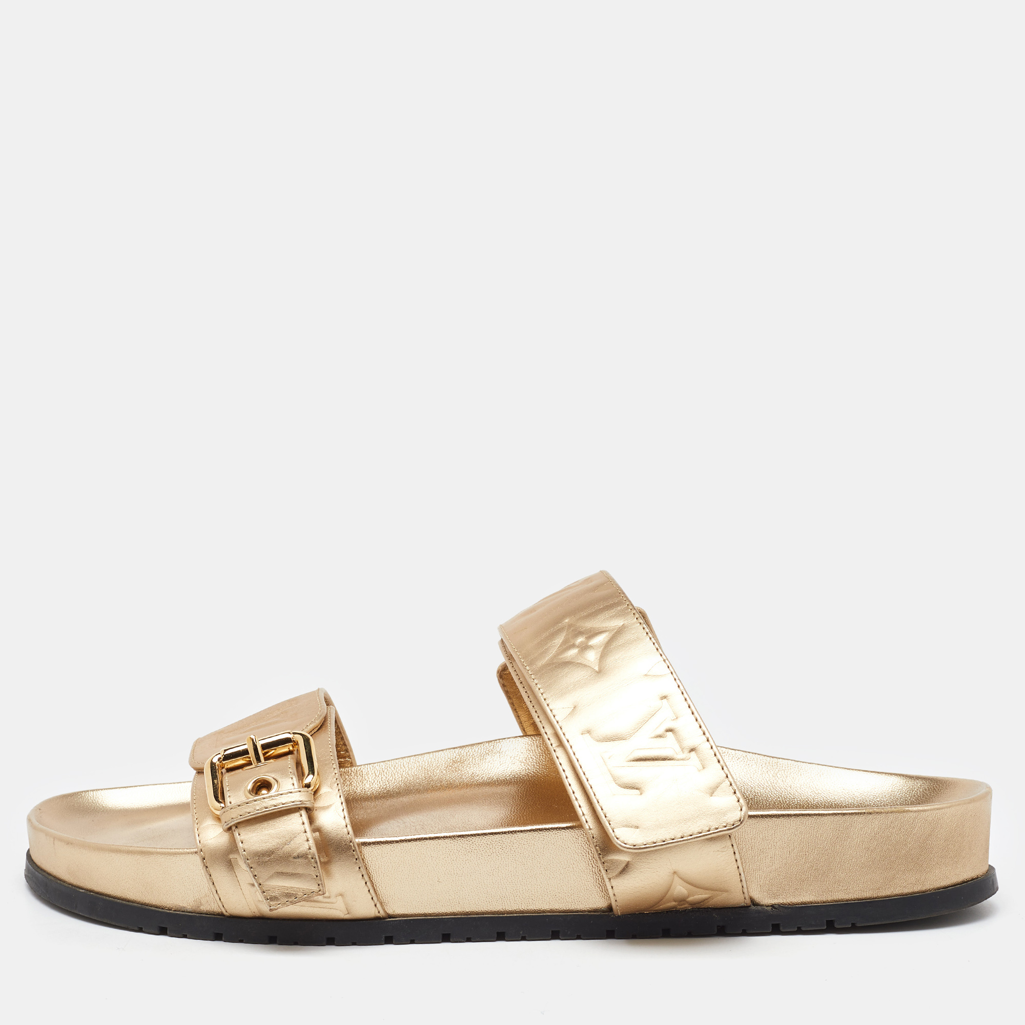 Louis Vuitton Gold Monogram Embossed Leather Bom Dia Flat Slide Sandals Size
Louis Vuitton Gold Monogram Embossed Leather Bom Dia Flat Slide Sandals Size
