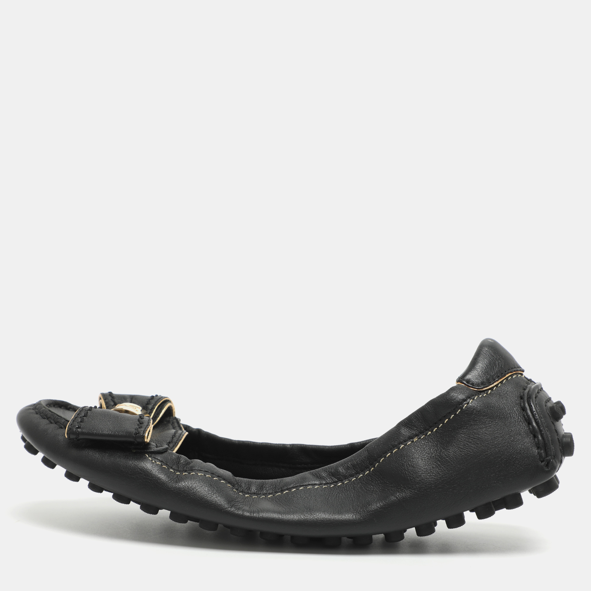 Louis Vuitton Bow Size Black Leather Scrunch Ballet Flats
Louis Vuitton Bow Size Black Leather Scrunch Ballet Flats
