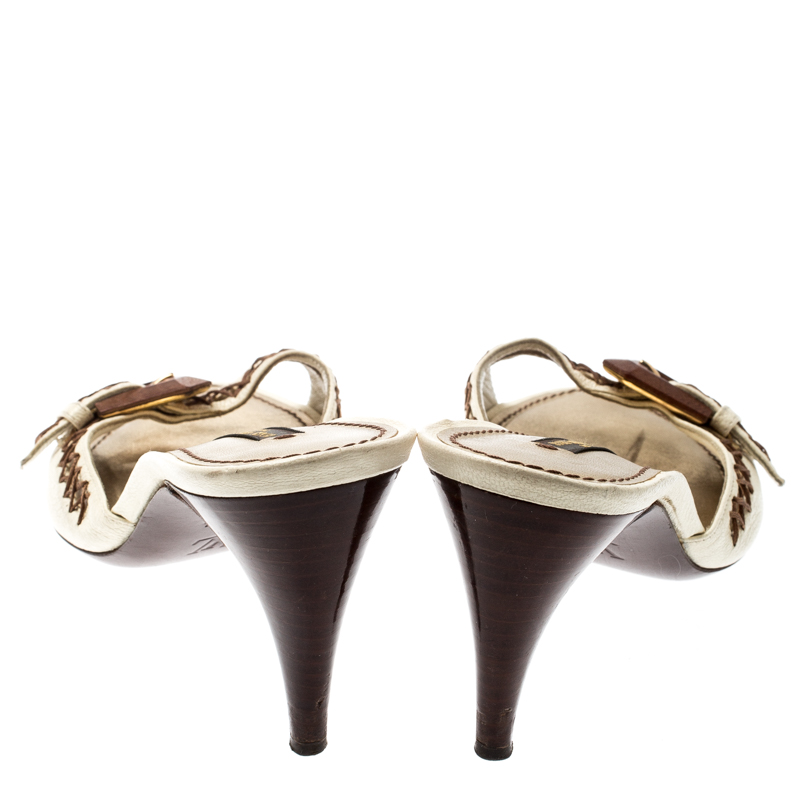 Louis Vuitton White Leather Buckle Kitten Heels Sandals Size 37.5