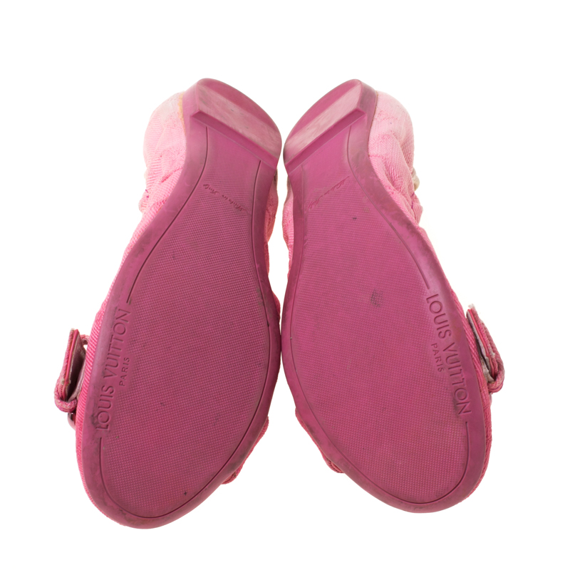 Louis Vuitton Pink Denim Buckle Scrunch Ballet Flats Size 37.5