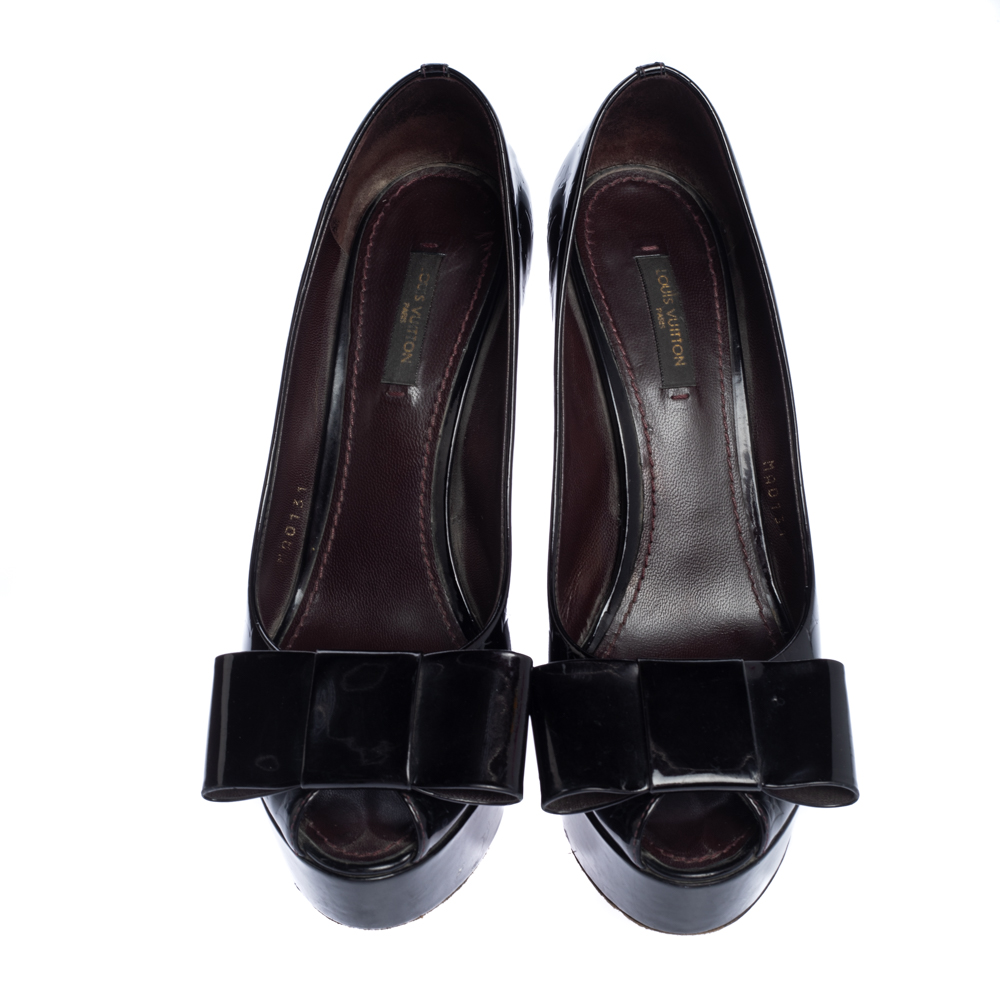Louis Vuitton Amarante Monogram Vernis True Peep Toe Platform Pumps Size 37.5
