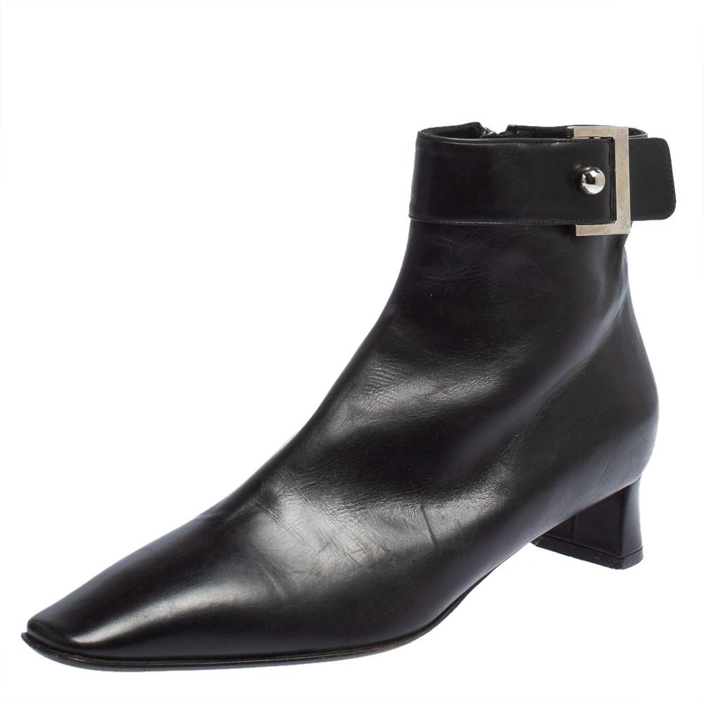 Louis Vuitton Black Leather Ankle Boots Size 38