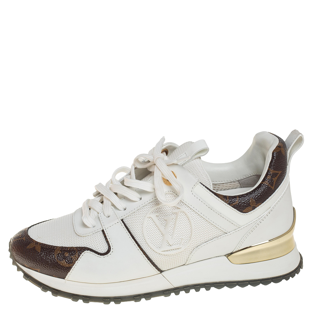 Louis Vuitton White/Brown Monogram Canvas And Mesh Reverse Run Away Sneakers Size
Louis Vuitton White/Brown Monogram Canvas And Mesh Reverse Run Away Sneakers Size