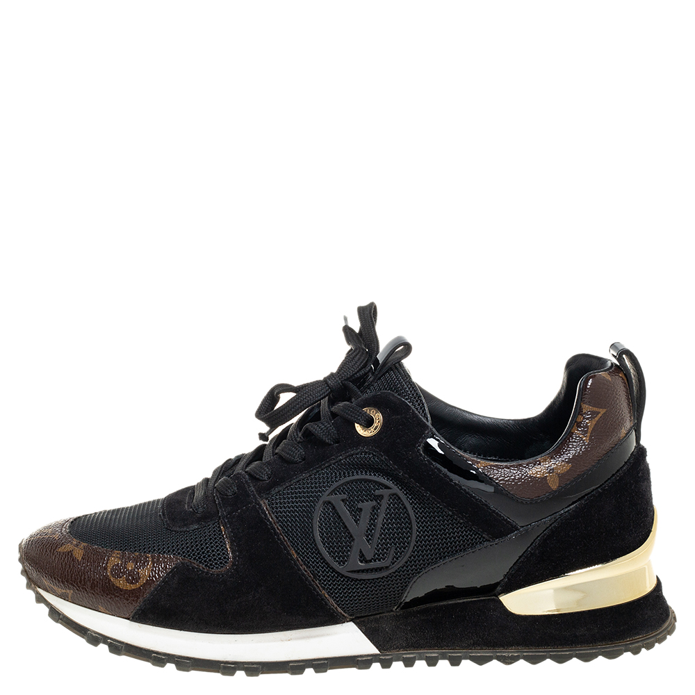 Louis Vuitton Black/Brown Leather And Monogram Canvas Run Away Sneakers Size
Louis Vuitton Black/Brown Leather And Monogram Canvas Run Away Sneakers Size
