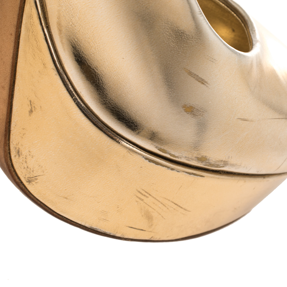 Louis Vuitton Metallic Gold Leather Peep Toe Platform Pumps Size 37