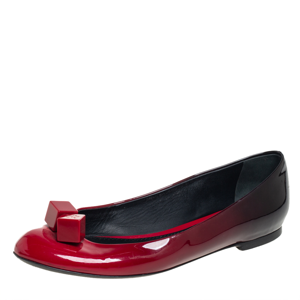 Louis Vuitton Red Ombrè Patent Leather Gossip Cube Embellished Ballet Flats Size 38