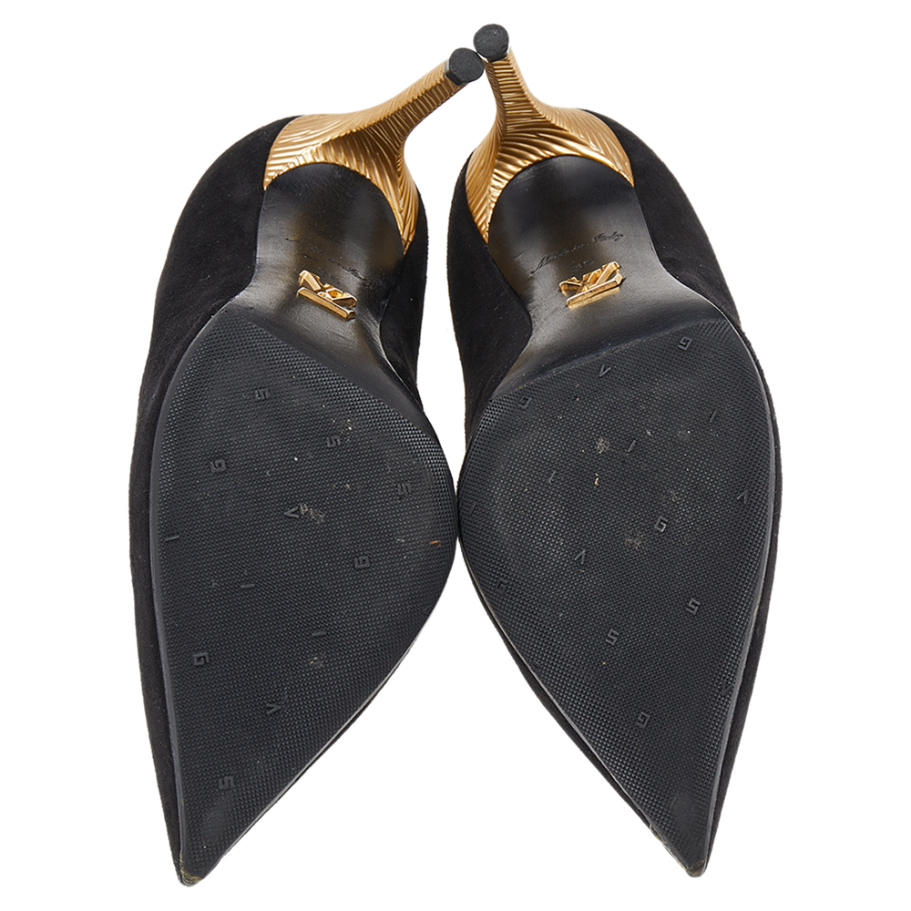 Louis Vuitton Black Suede Pointed Toe Pumps Size 35