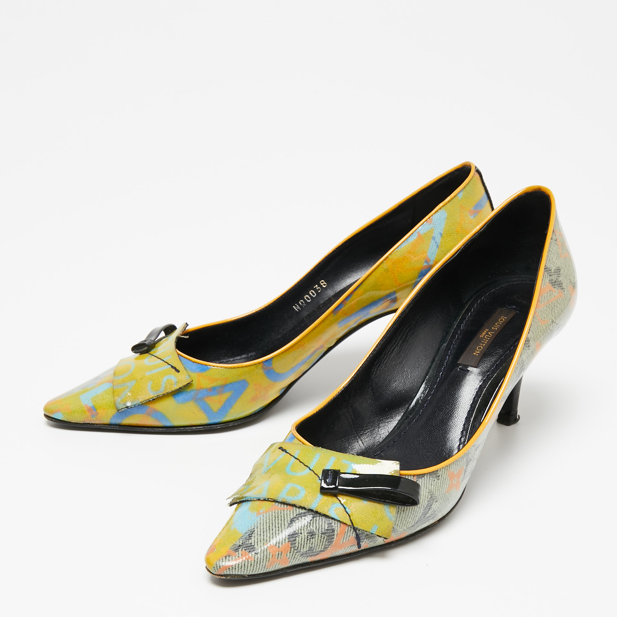 

Louis Vuitton Multicolor Monogram Coated Denim Richard Prince Flash Pulp Pointed Toe Pumps Size