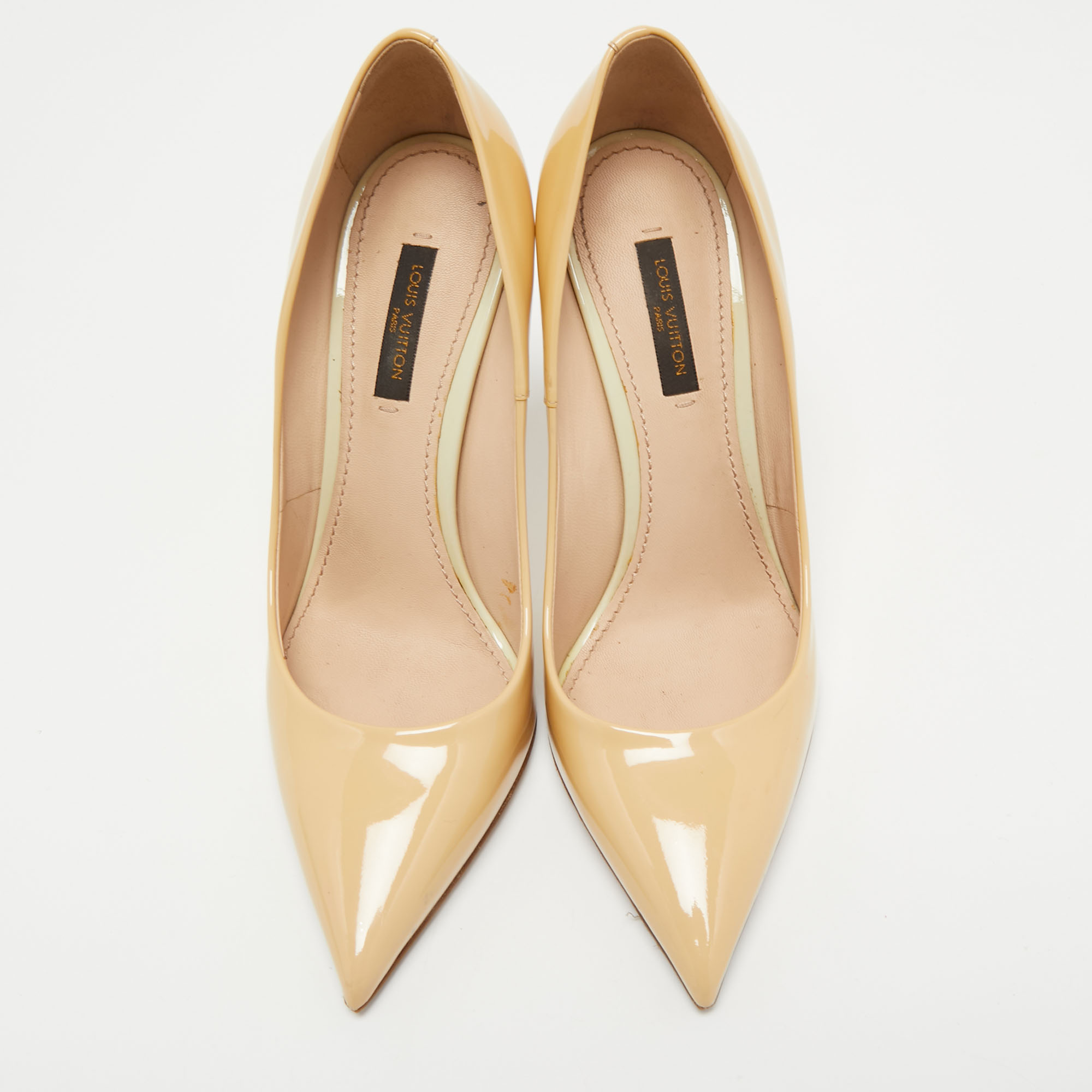 Louis Vuitton Beige Patent Leather Eyeline Pointed Toe Pumps Size 37