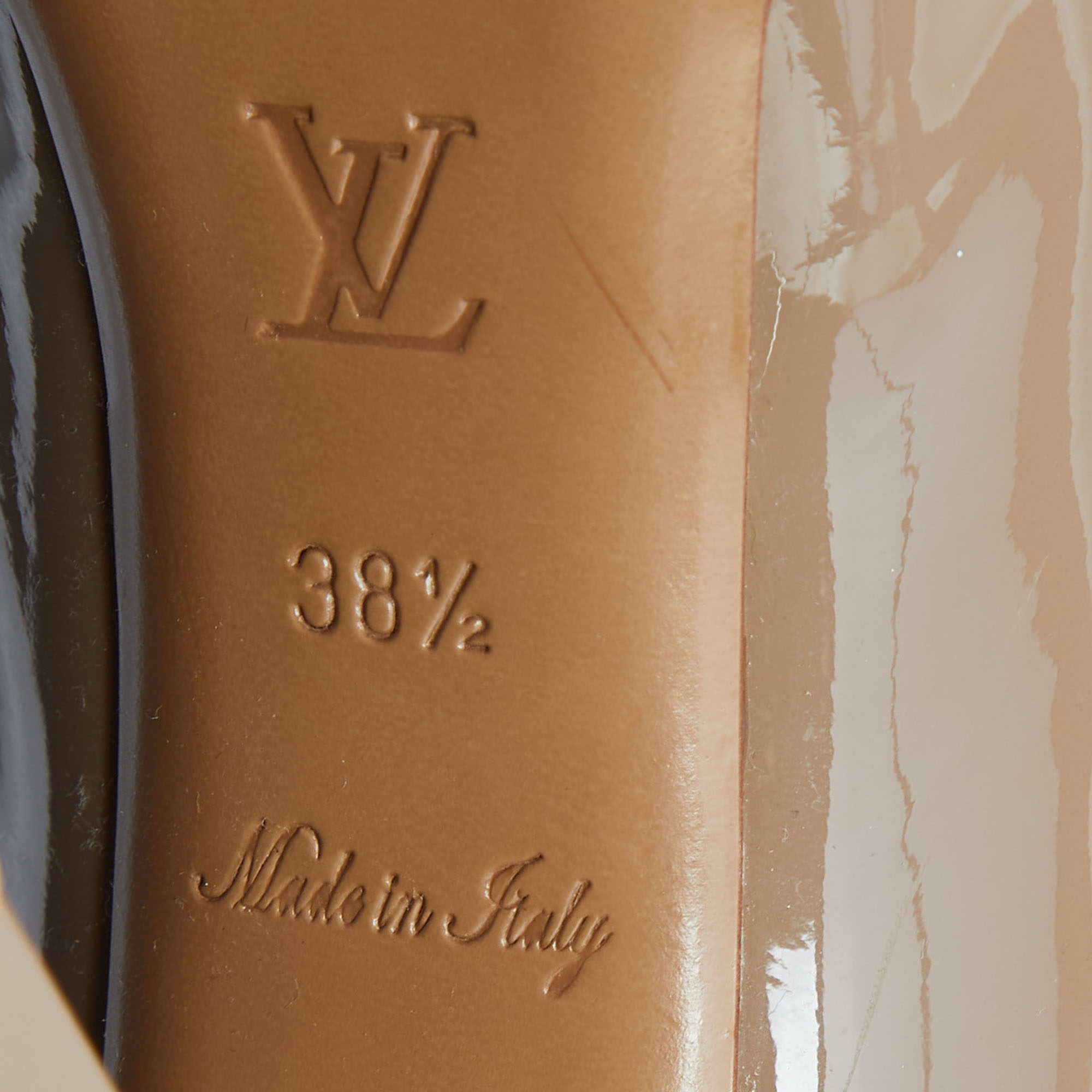 Louis Vuitton Beige Patent Leather Peep Toe T-Strap Slingback Pumps Size 38.5