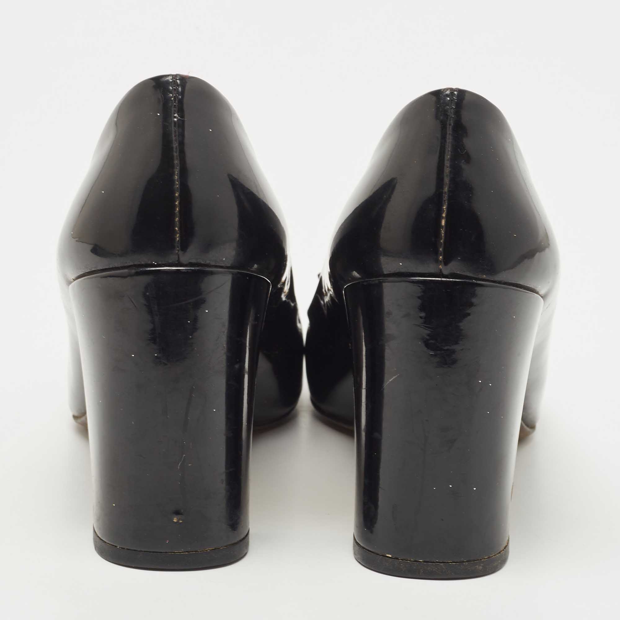 Louis Vuitton Black Patent Leather Studded Fringe Pumps Size 37.5
