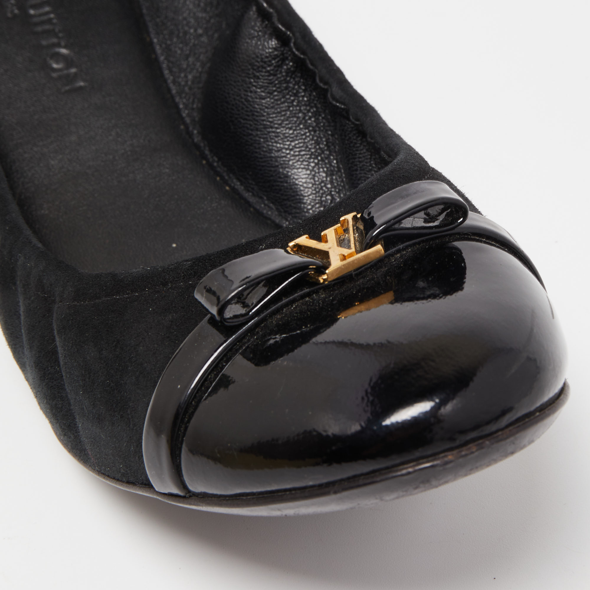 Louis Vuitton Black Suede And Patent Leather Elba Scrunch Ballet Flats Size 40