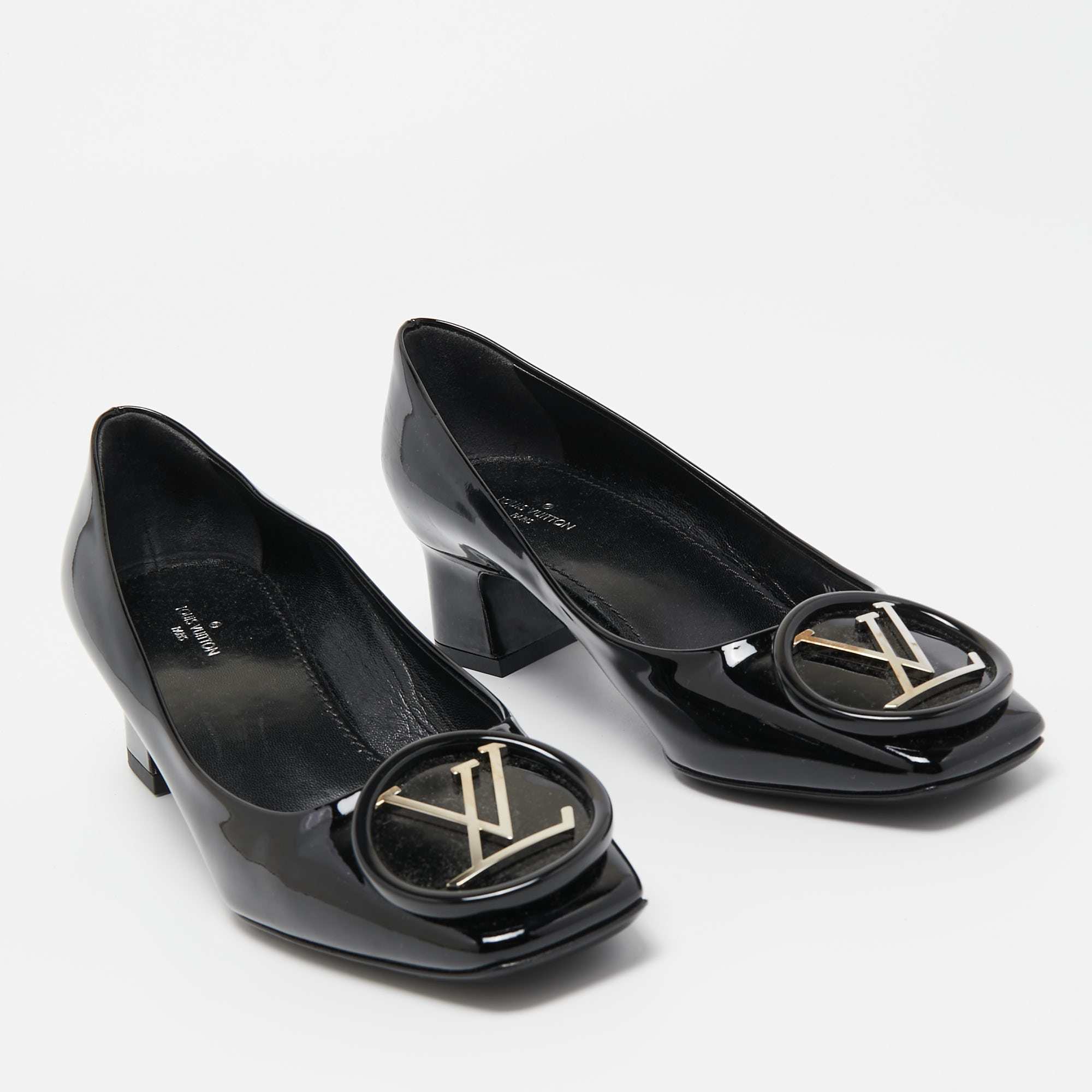 Louis Vuitton Black Patent Leather Madeleine Pumps Size 36