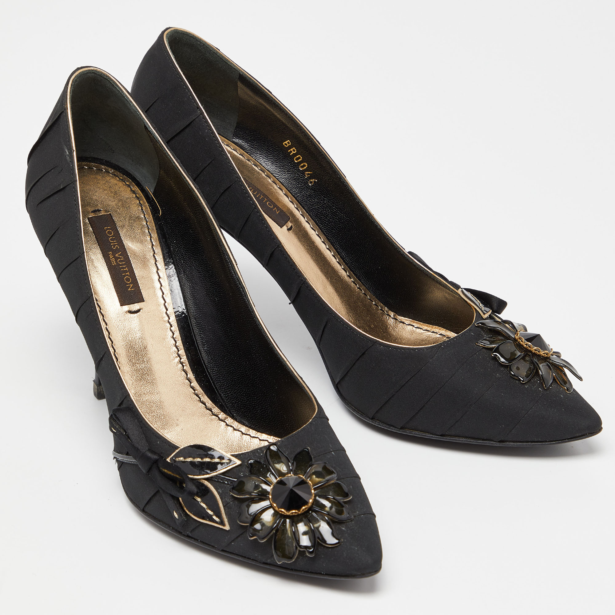 Louis Vuitton Black Pleated Satin Pointed Flower Embellished Pumps Size 37.5