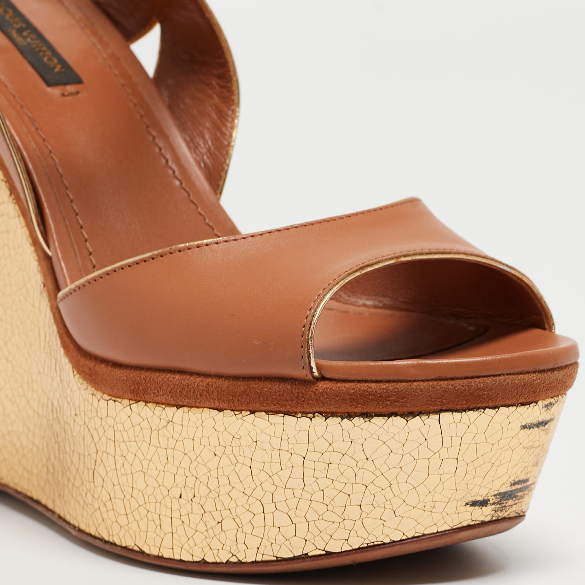 Louis Vuitton Beige Leather Wedge Sandals Size 38