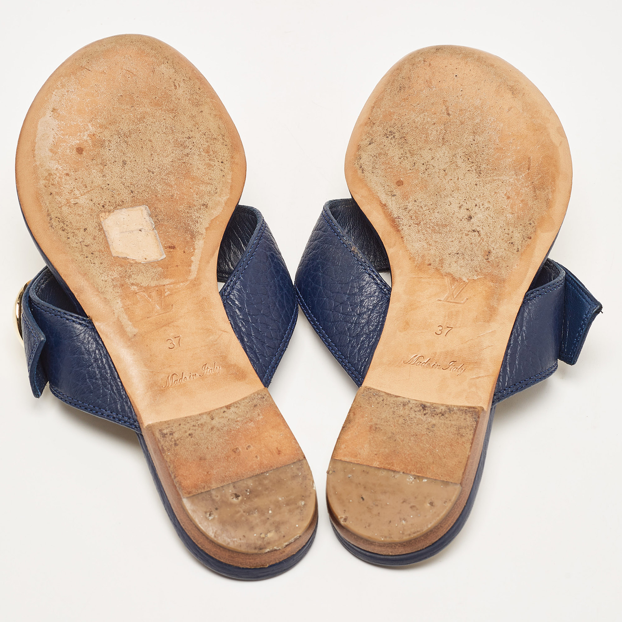 Louis Vuitton Blue Leather Thong Flat Slides Size 37