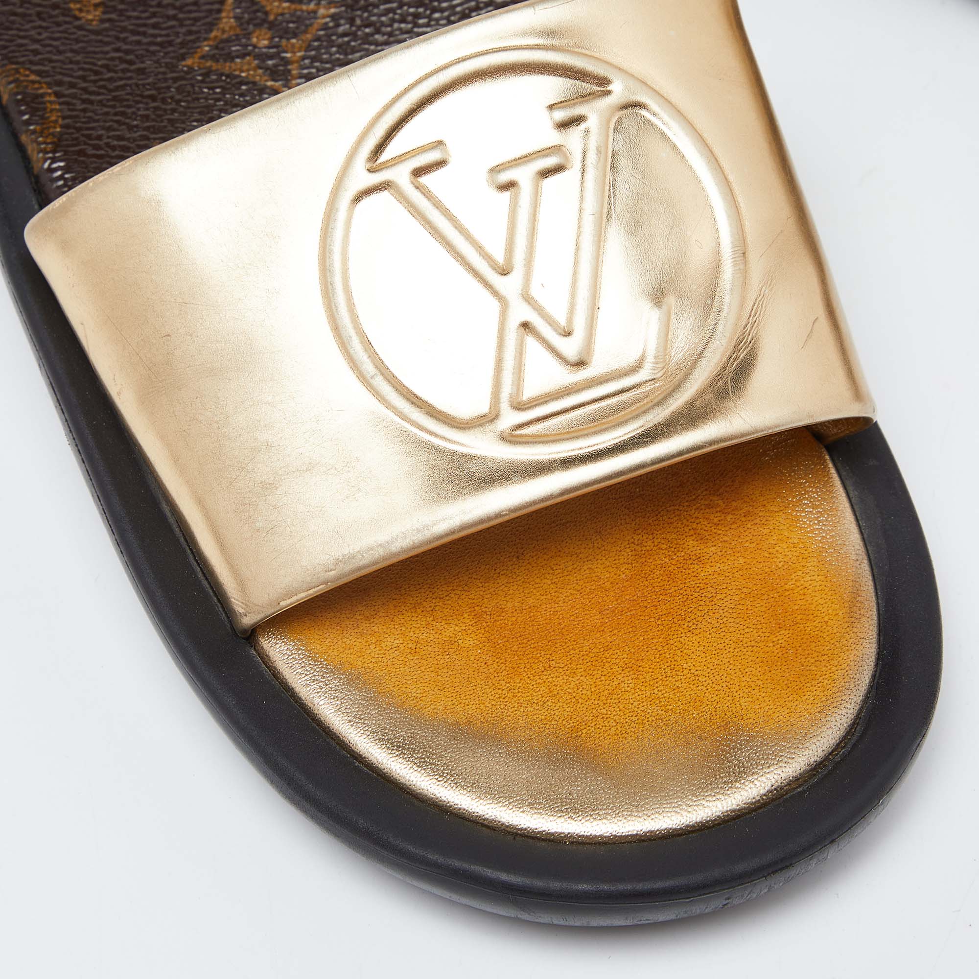 Louis Vuitton Gold Leather Sunbath Flat Slides Size 36