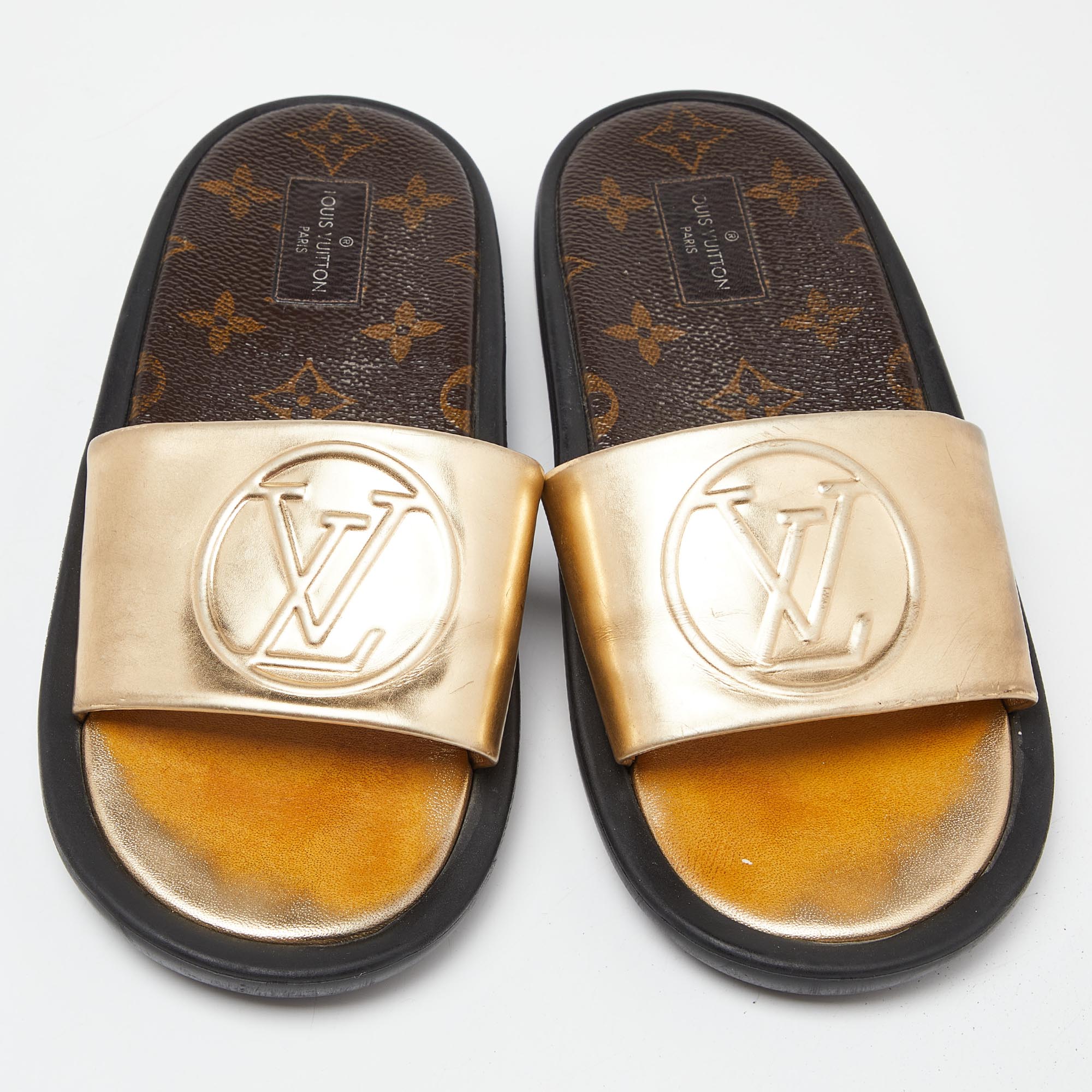 Louis Vuitton Gold Leather Sunbath Flat Slides Size 36