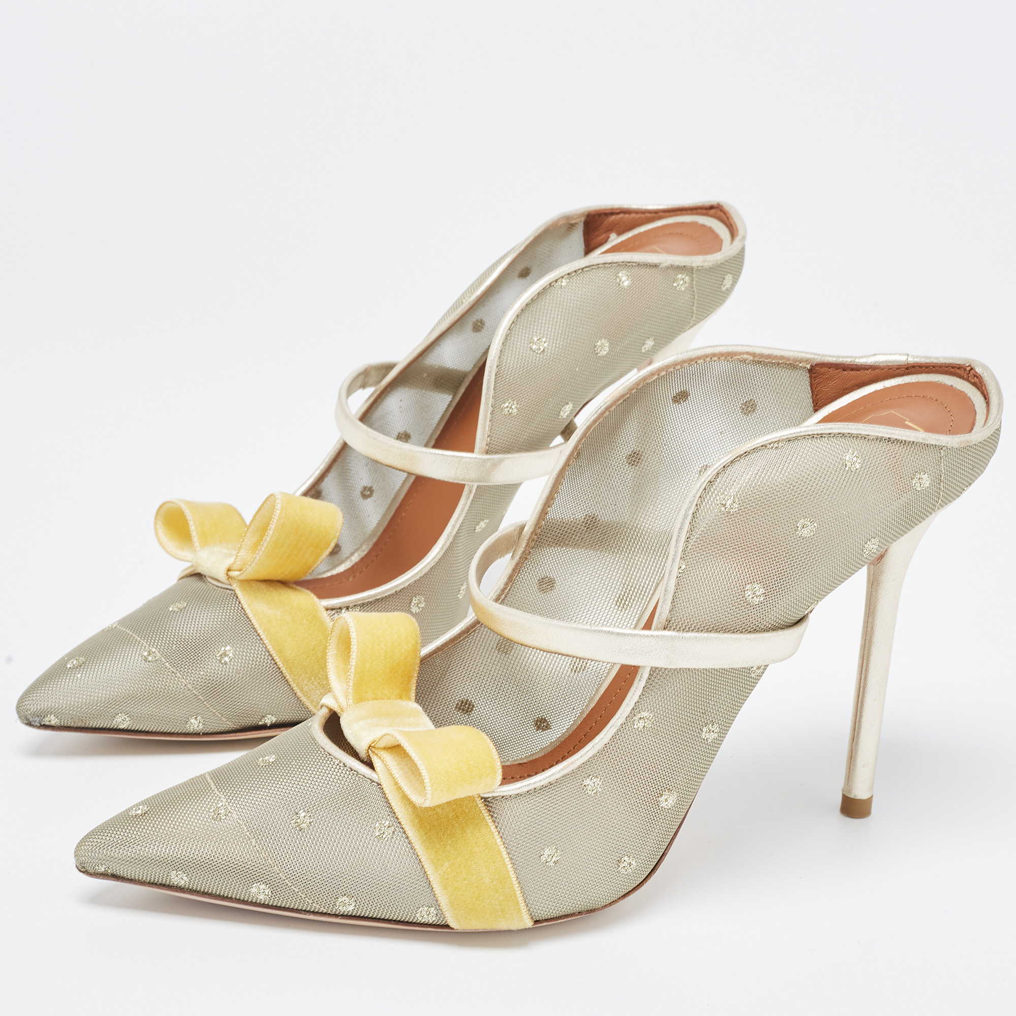 

Malone Souliers Metallic Mesh and Leather Marguerite Bow Mules Size