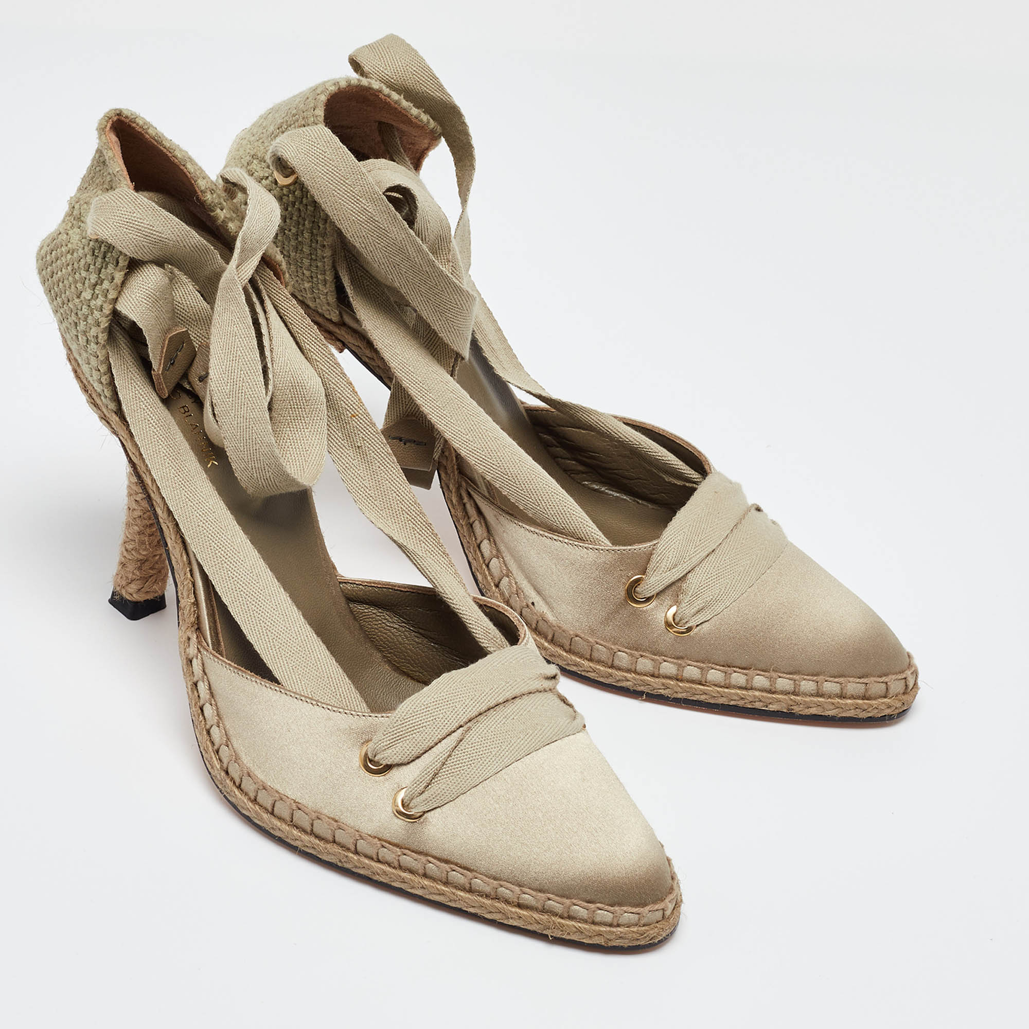 Castaner By Manolo Blahnik Beige Satin And Canvas Espadrille Ankle Tie Pumps Size 38