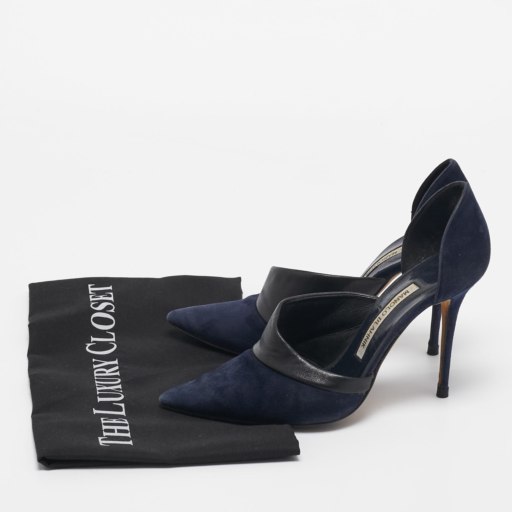 Manolo Blahnik Navy Blue/Black Suede And Leather D'orsay Pumps Size 36