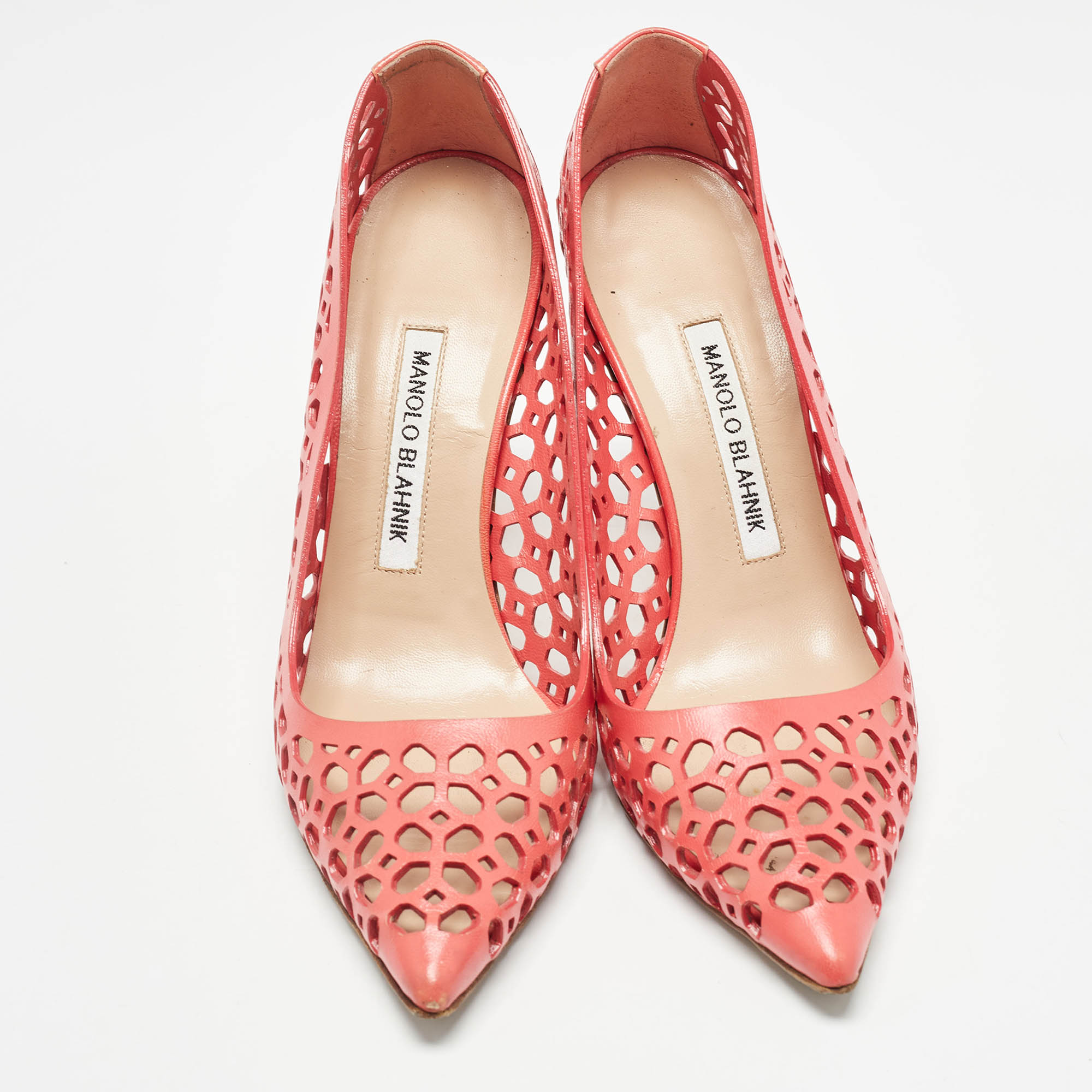 Manolo Blahnik Coral Pink Lasercut Leather BB Laserato Pumps Size 37