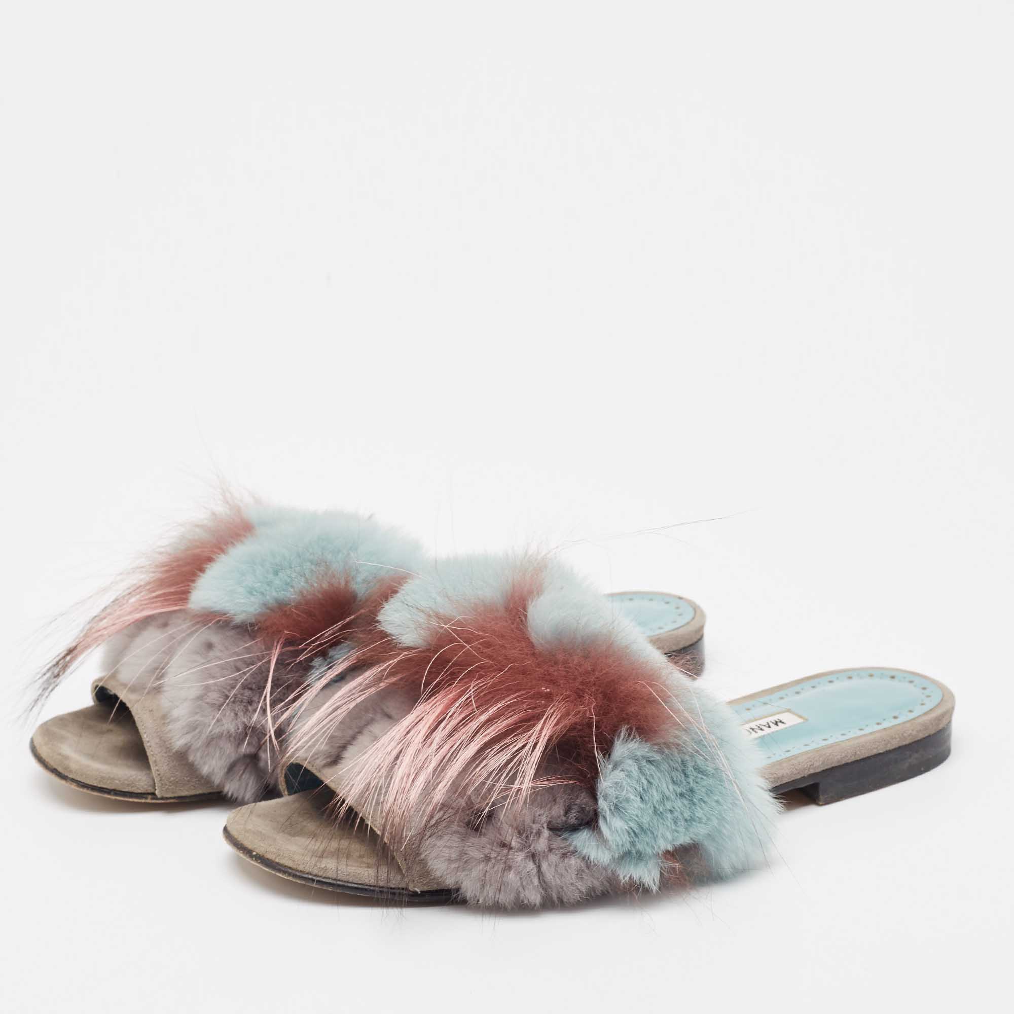 Manolo Blahnik Two Tone Suede And Fox Fur Flat Slides Size 37