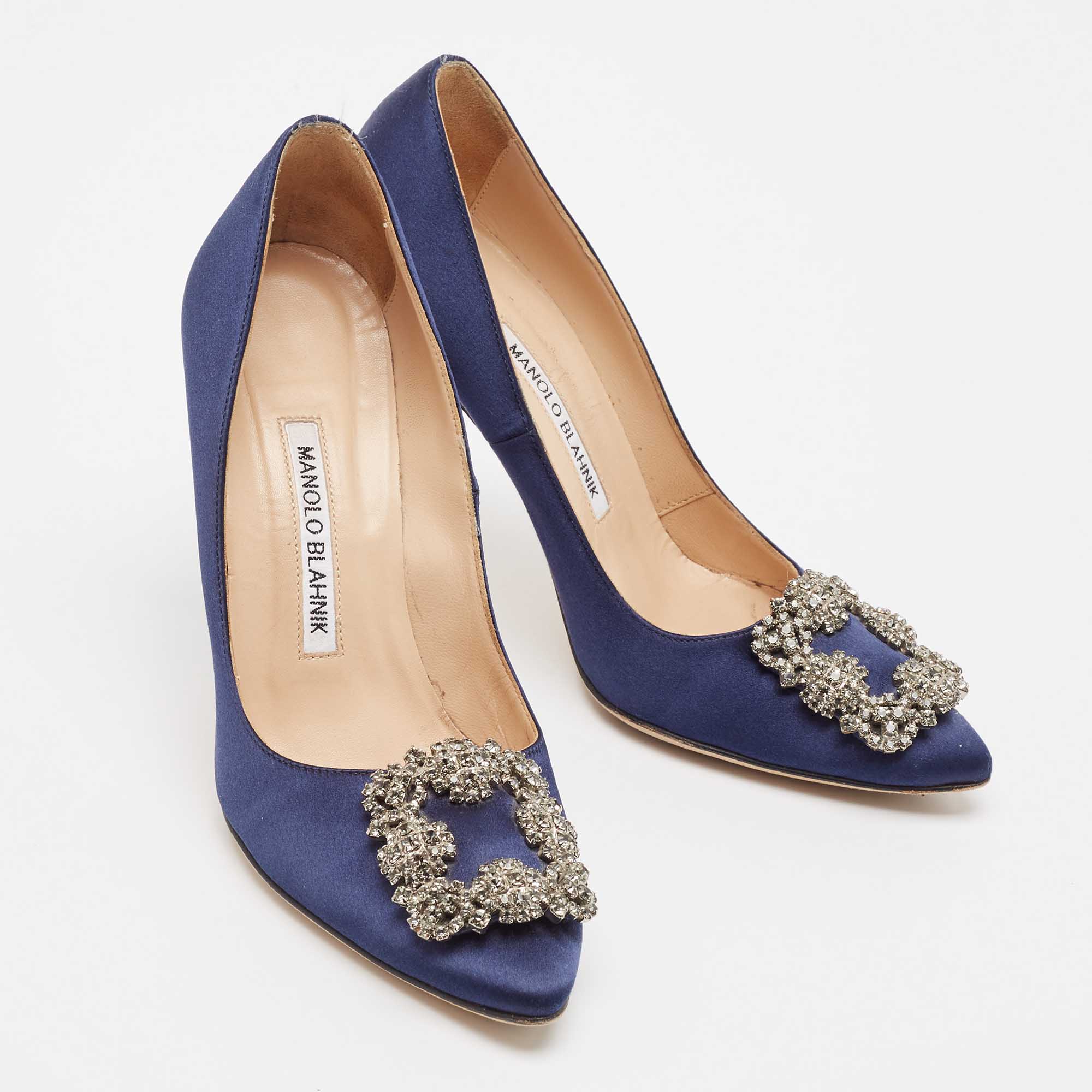 Manolo Blahnik Navy Blue Satin Hangisi Pumps Size 36