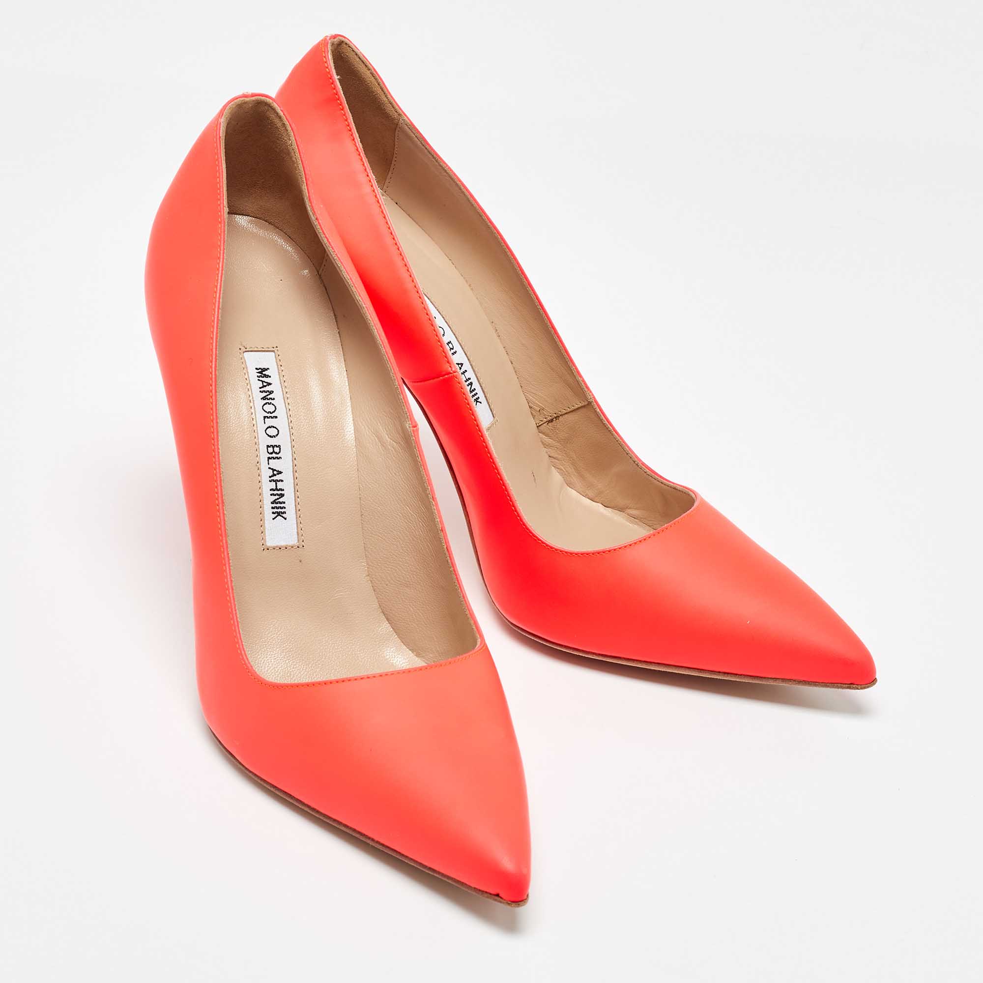 Manolo Blahnik Orange Leather BB Pumps Sze 39