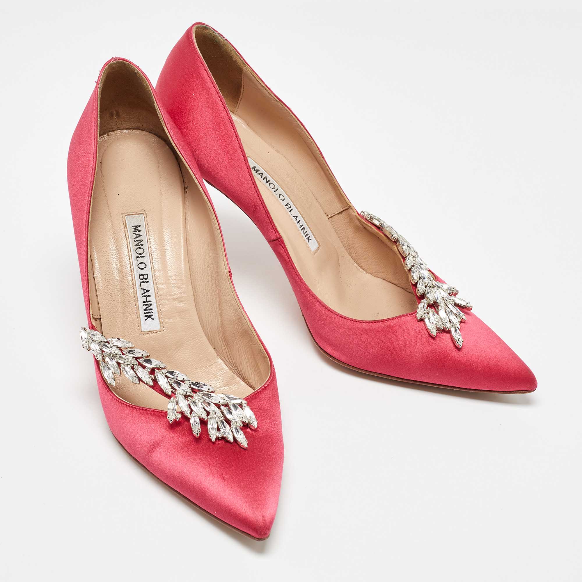 Manolo Blahnik Pink Satin Nadira Pointed Toe Pumps Size 37