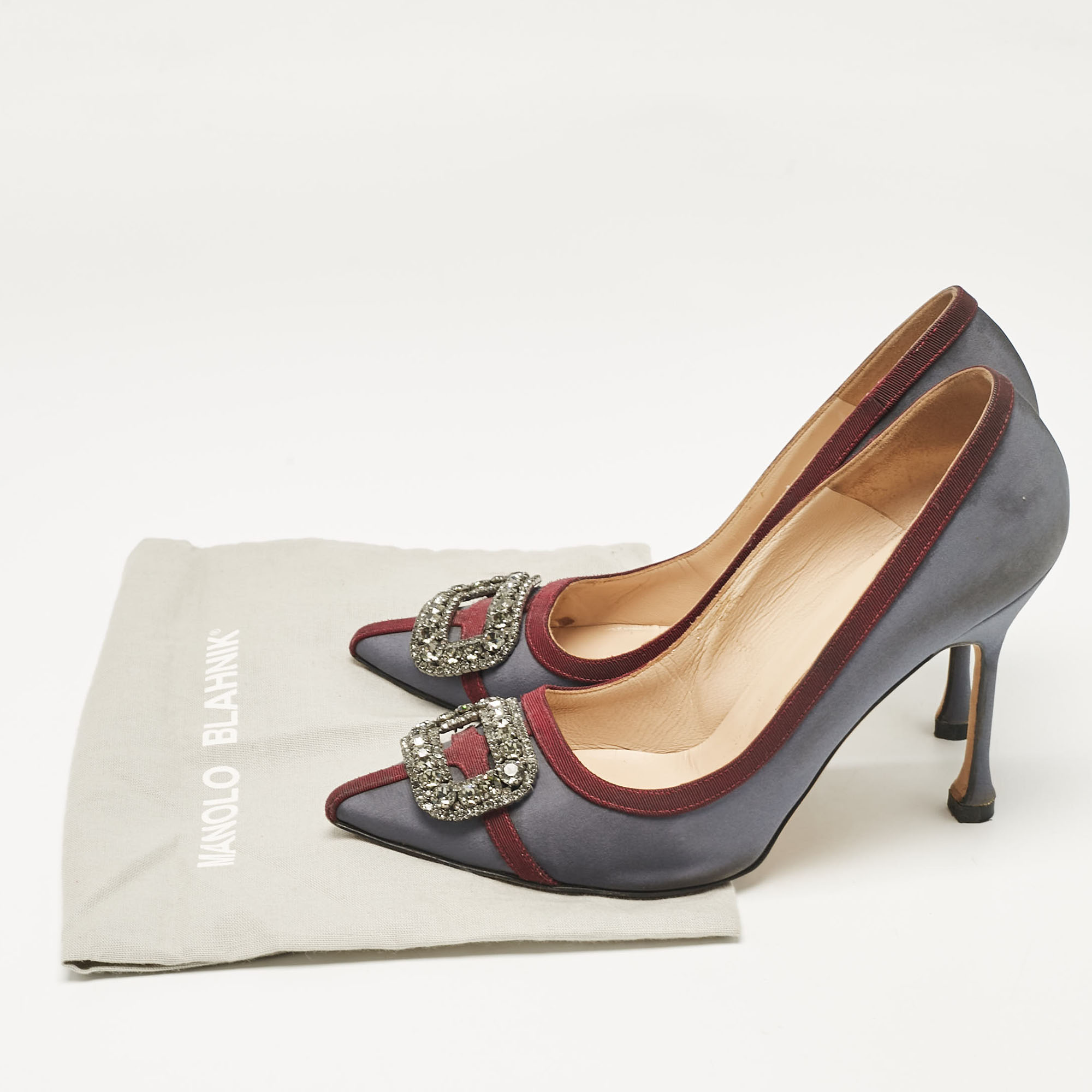 Manolo Blahnik Grey/Burgundy Satin Gotrian Pumps Size 39