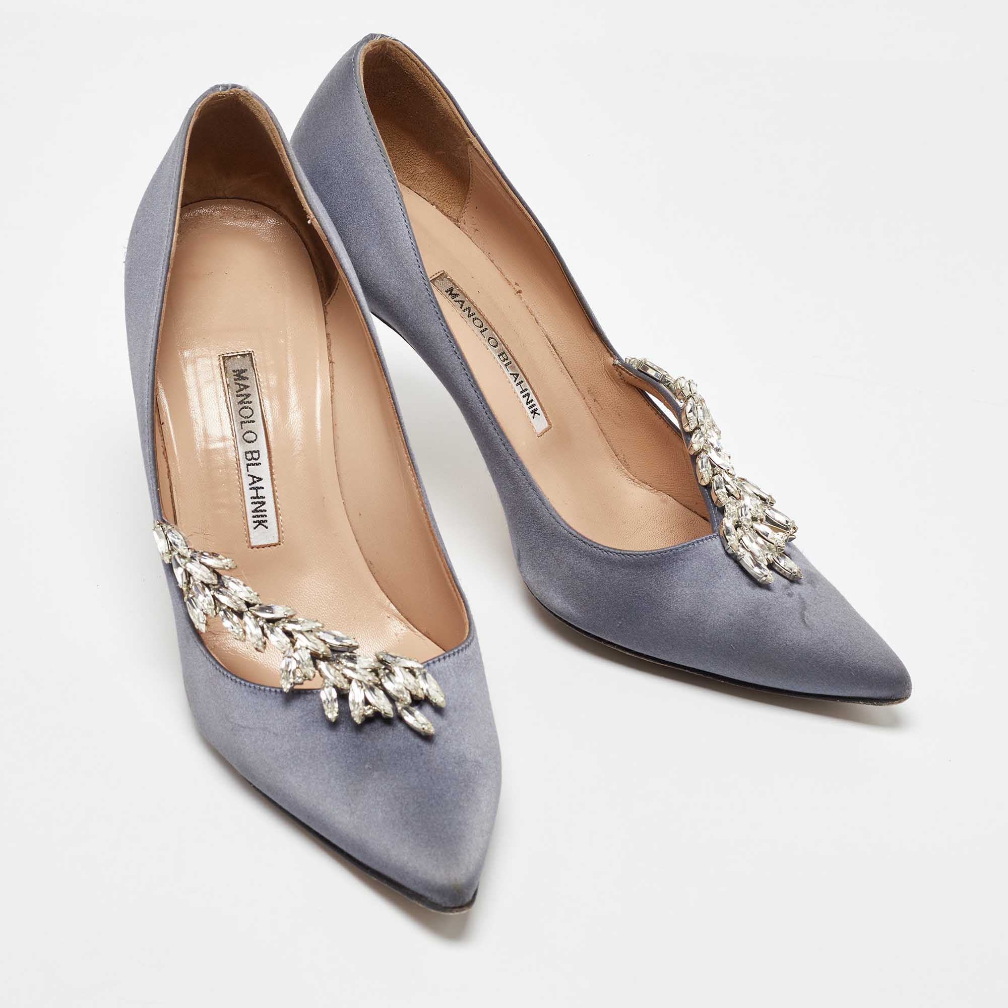 Manolo Blahnik Grey Satin Nadira Pointed Toe Pumps Size 39