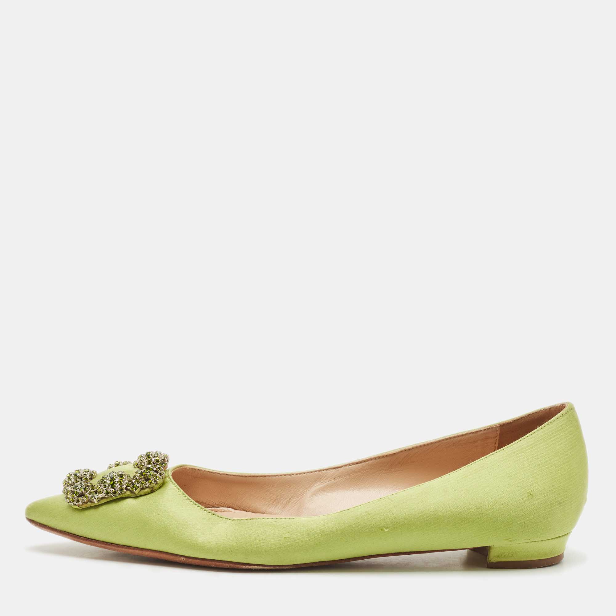 Manolo Blahnik Green Satin Hangisi Crystal Embellished Ballet Flats Size
Manolo Blahnik Green Satin Hangisi Crystal Embellished Ballet Flats Size