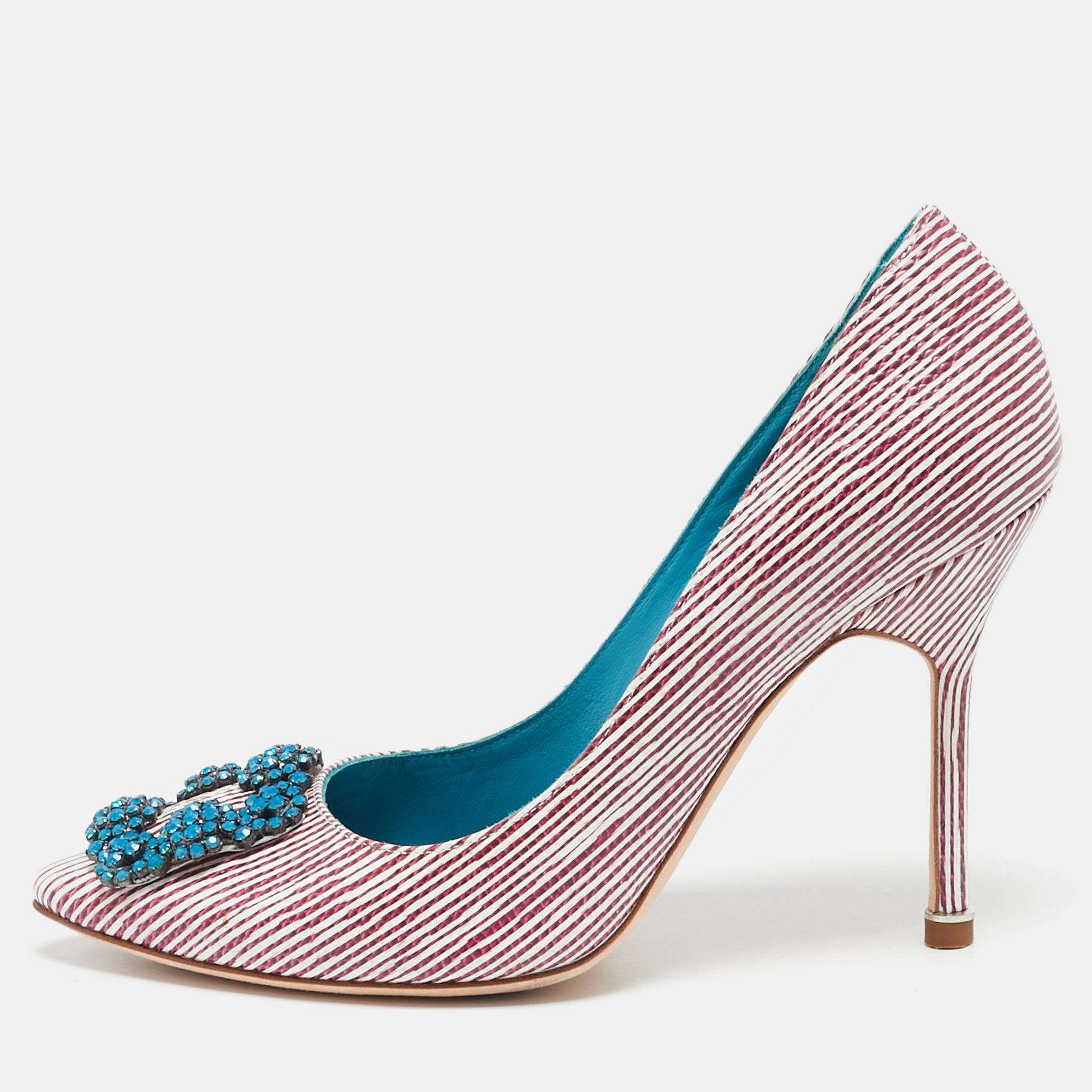 Manolo Blahnik Red/White Stripe Leather Hangisi Crystal Embellished Pumps Size
Manolo Blahnik Red/White Stripe Leather Hangisi Crystal Embellished Pumps Size