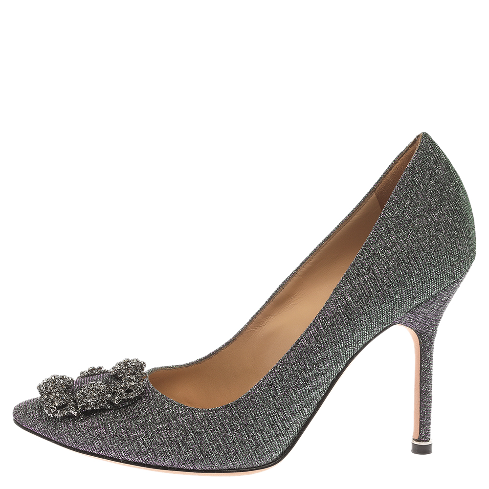 Manolo Blahnik Green/Purple Shimmer Fabric Hangisi Crystal Embellished Pumps Size, Multicolor
Manolo Blahnik Green/Purple Shimmer Fabric Hangisi Crystal Embellished Pumps Size, Multicolor