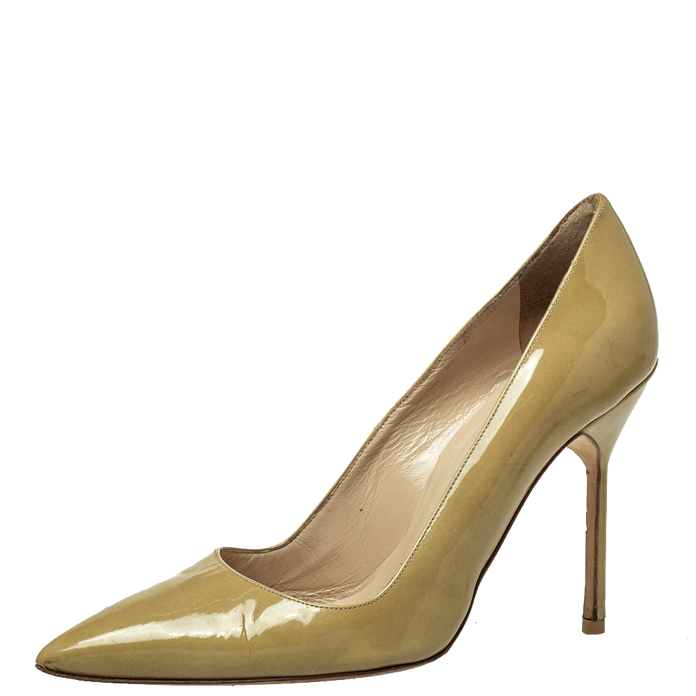 Manolo Blahnik Beige Patent Leather BB Pointed Toe Pumps Size 36.5