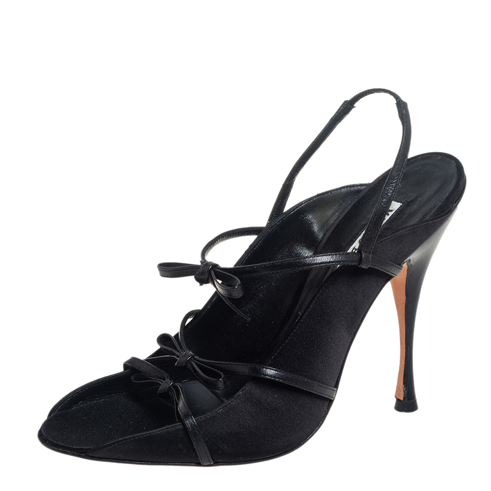 Manolo Blahnik Black Leather Bow Sandals Size 40