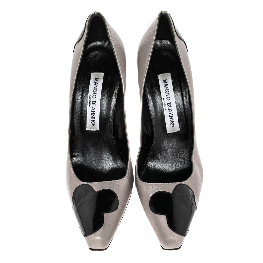 Manolo Blahnik Grey/Black Leather And Patent Leather Adra Pumps Size 39