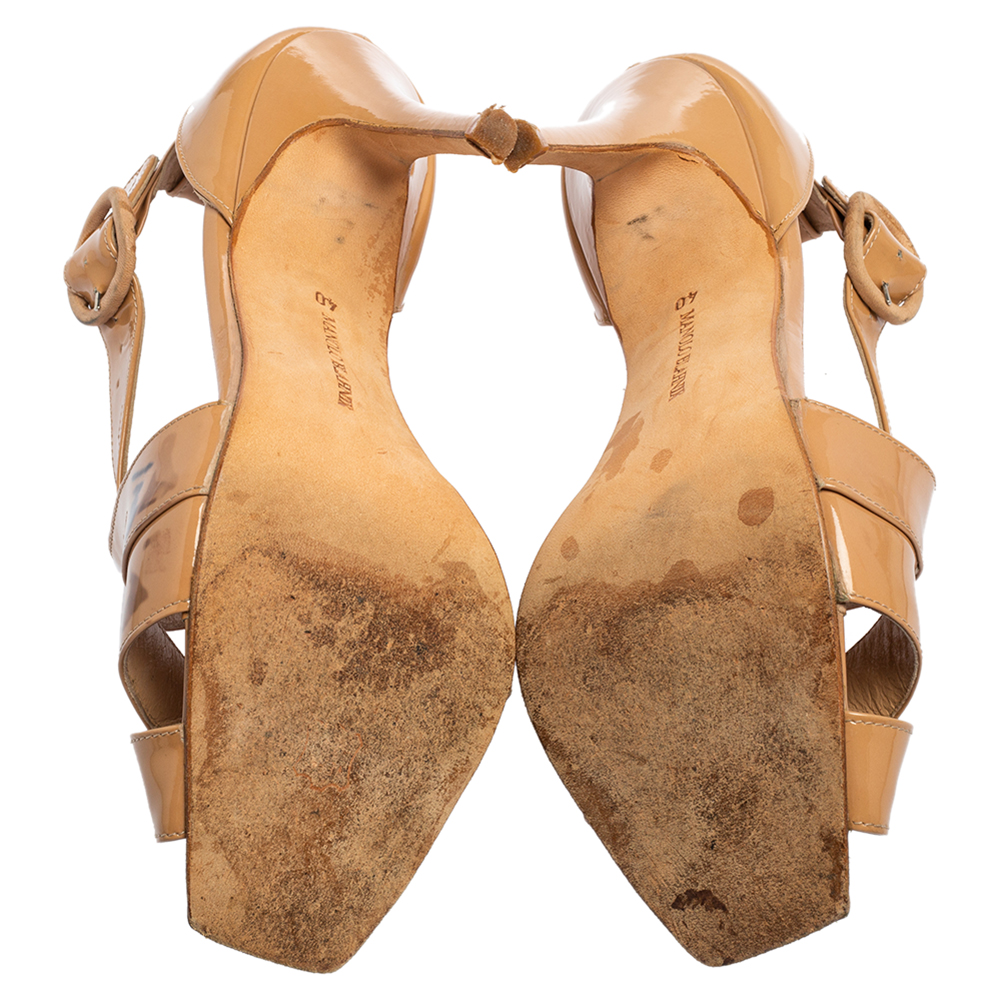 Manolo Blahnik Beige Patent Cross Strap Open Toe Sandals Size 40