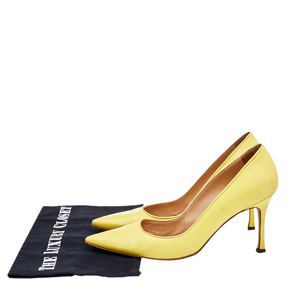 Manolo Blahnik Yellow Leather Pointed Toe Pumps Size 37.5
